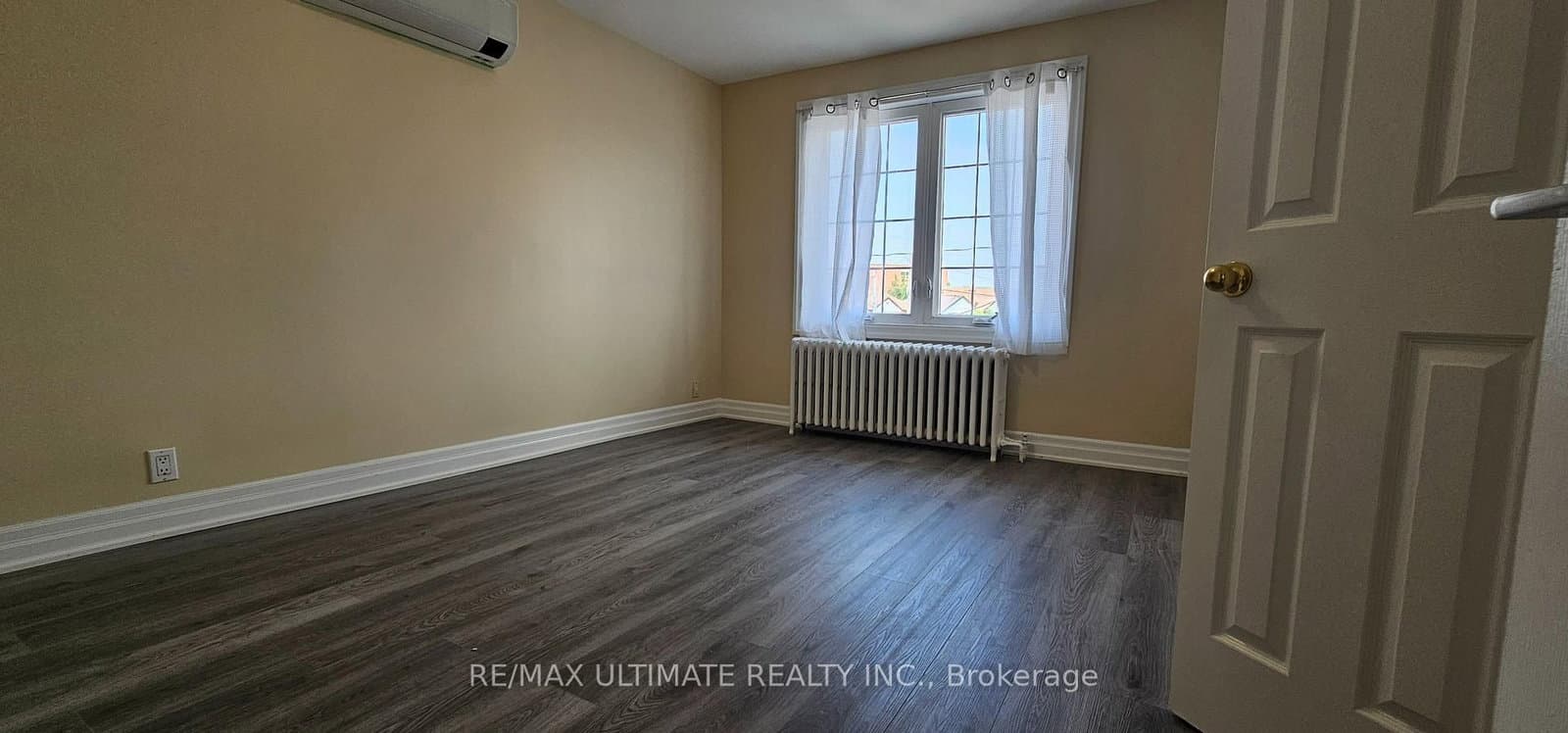 3 Kane Avenue, Unit 2nd Floor - Image 6