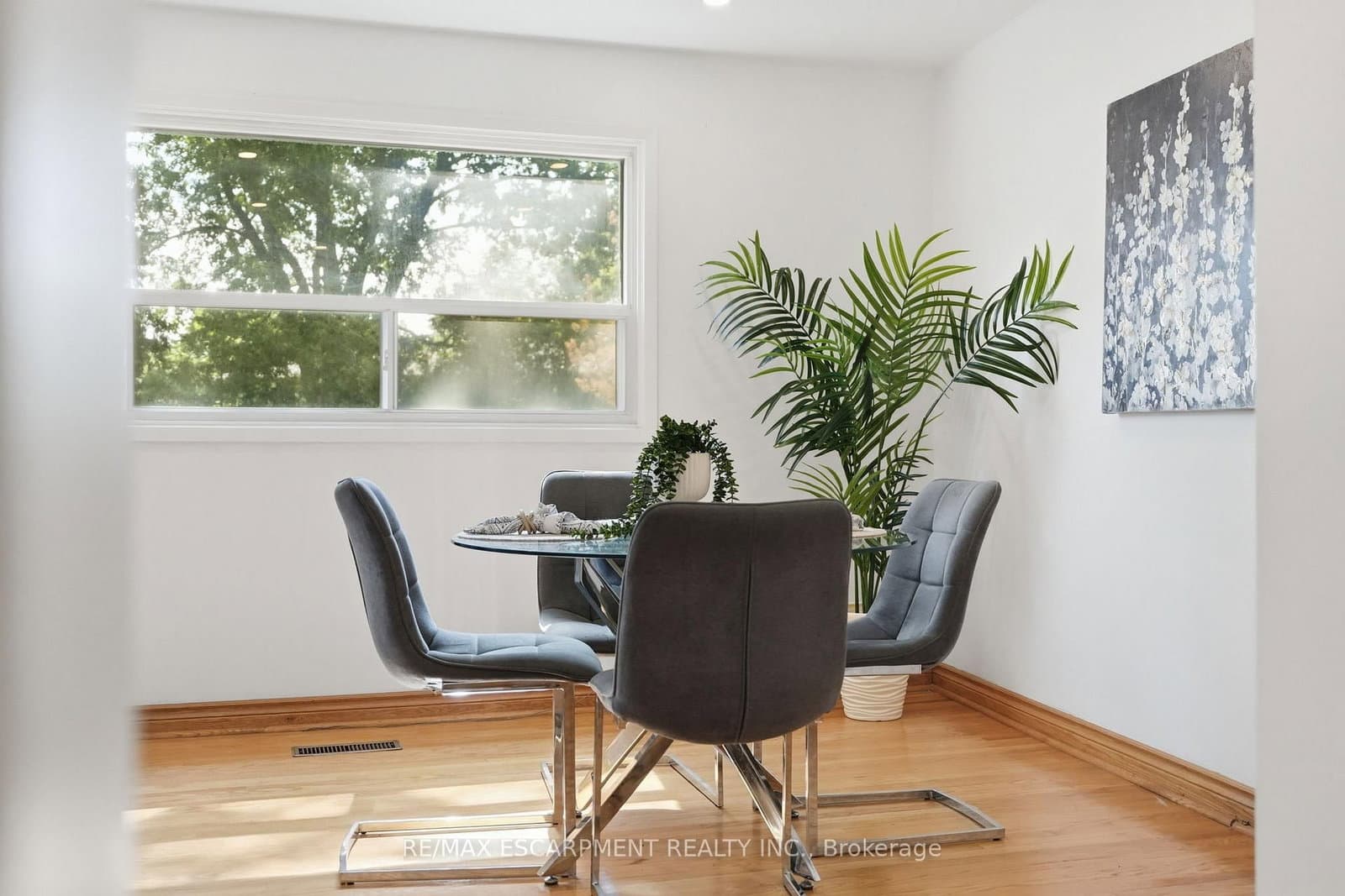 58 ONSLOW Court - Image 6