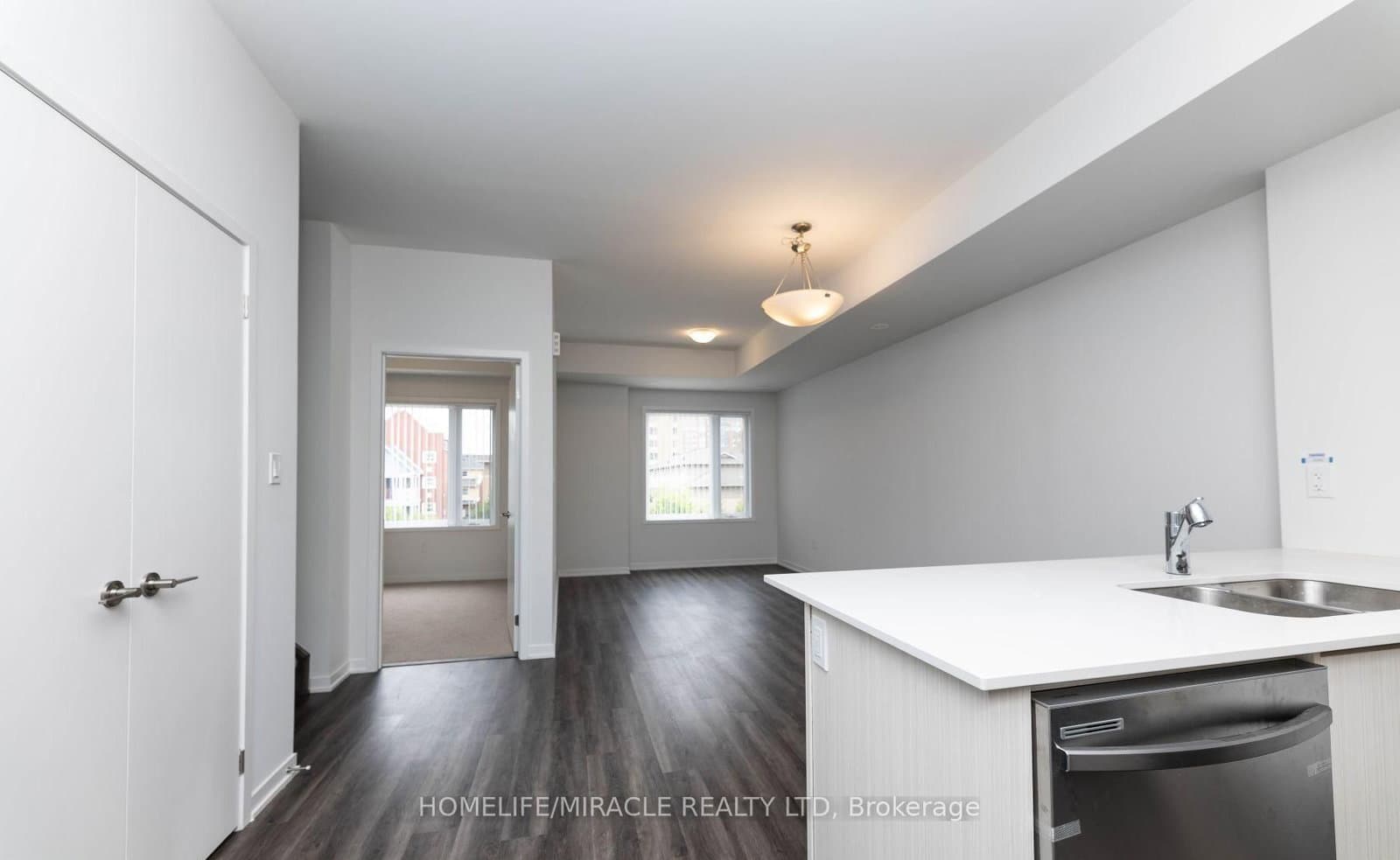 20 Lloyd Jane Lane, Unit 166 - Image 4