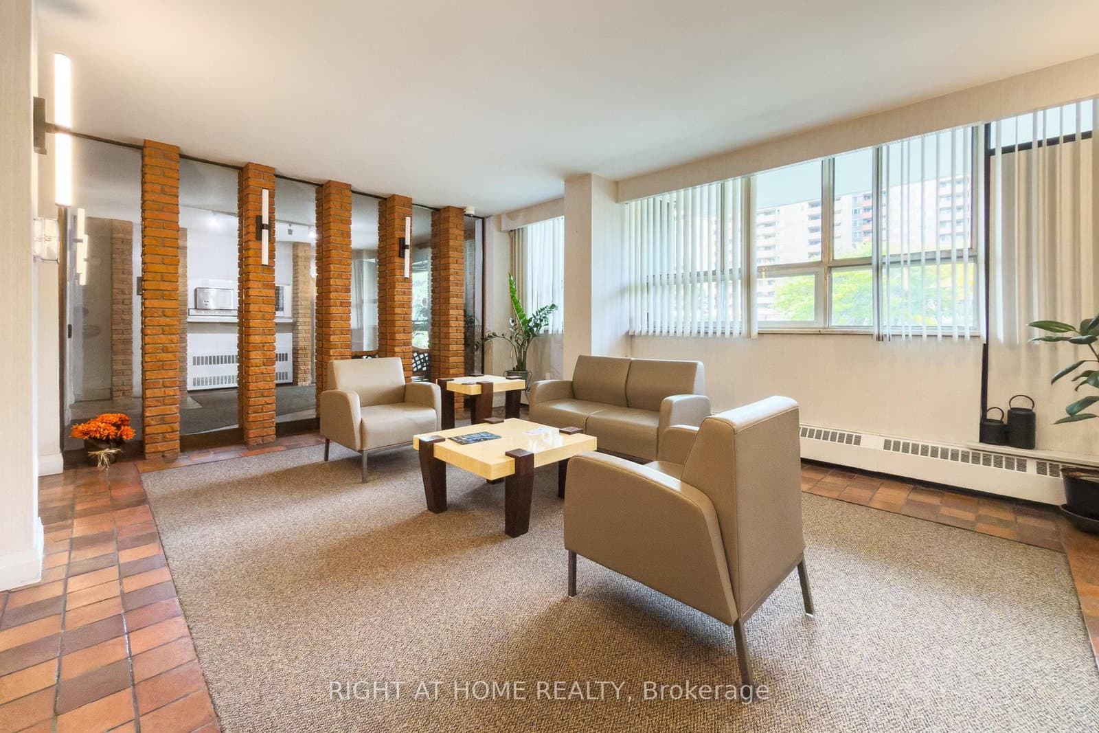 151 LaRose Avenue E, Unit 907 - Image 3