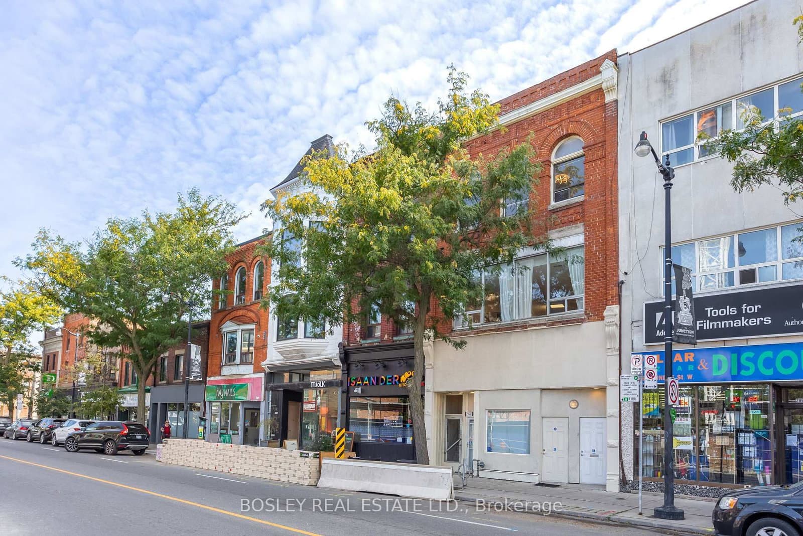 2963 Dundas Street W - Image 3