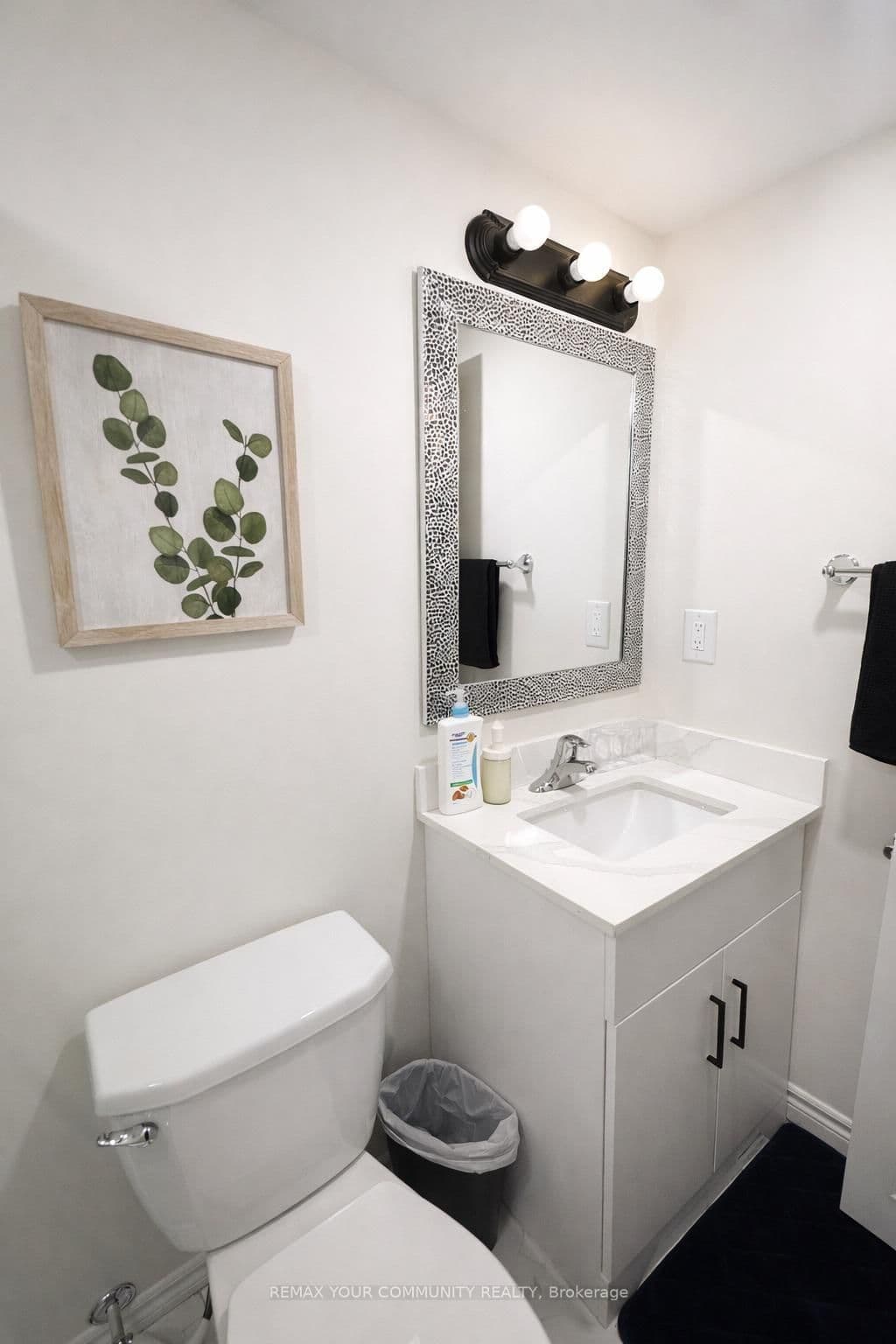 43 Tweedhill Avenue, Unit Basement - Image 3