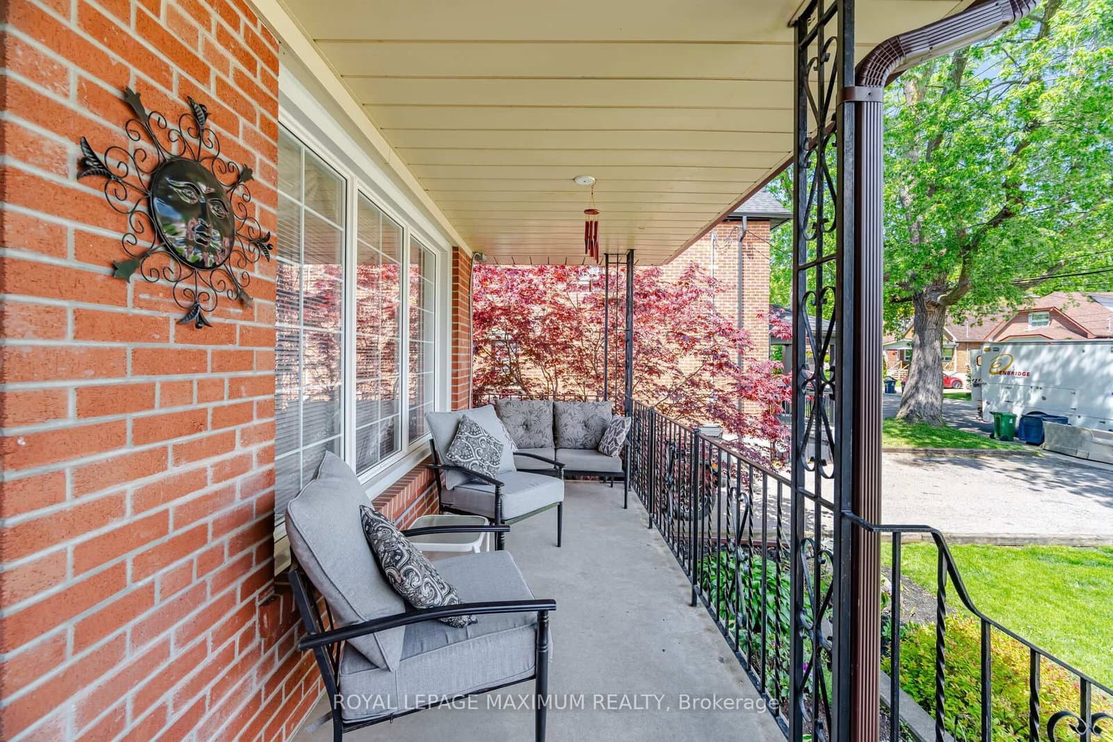 255 John Street - Image 3