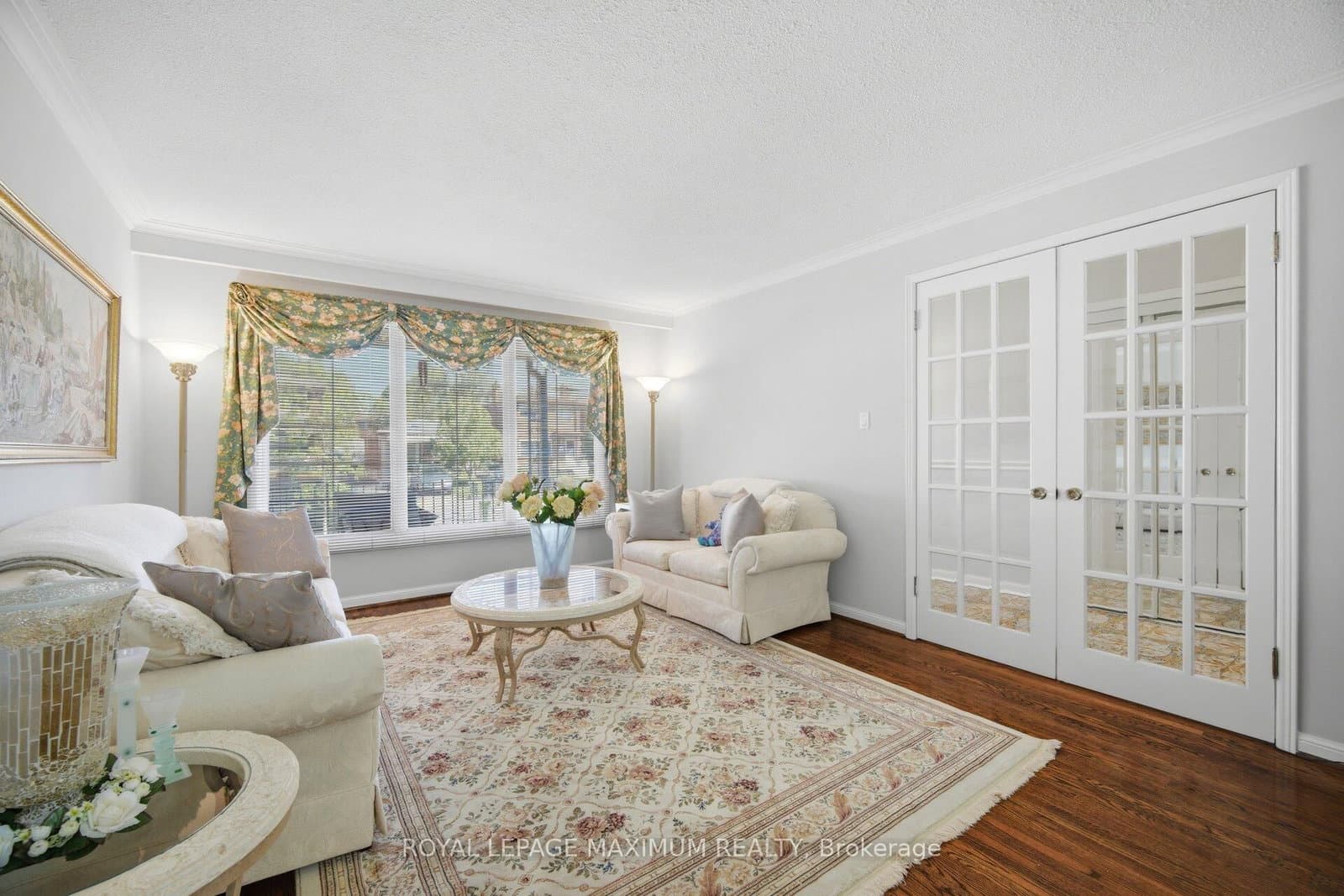 255 John Street - Image 6