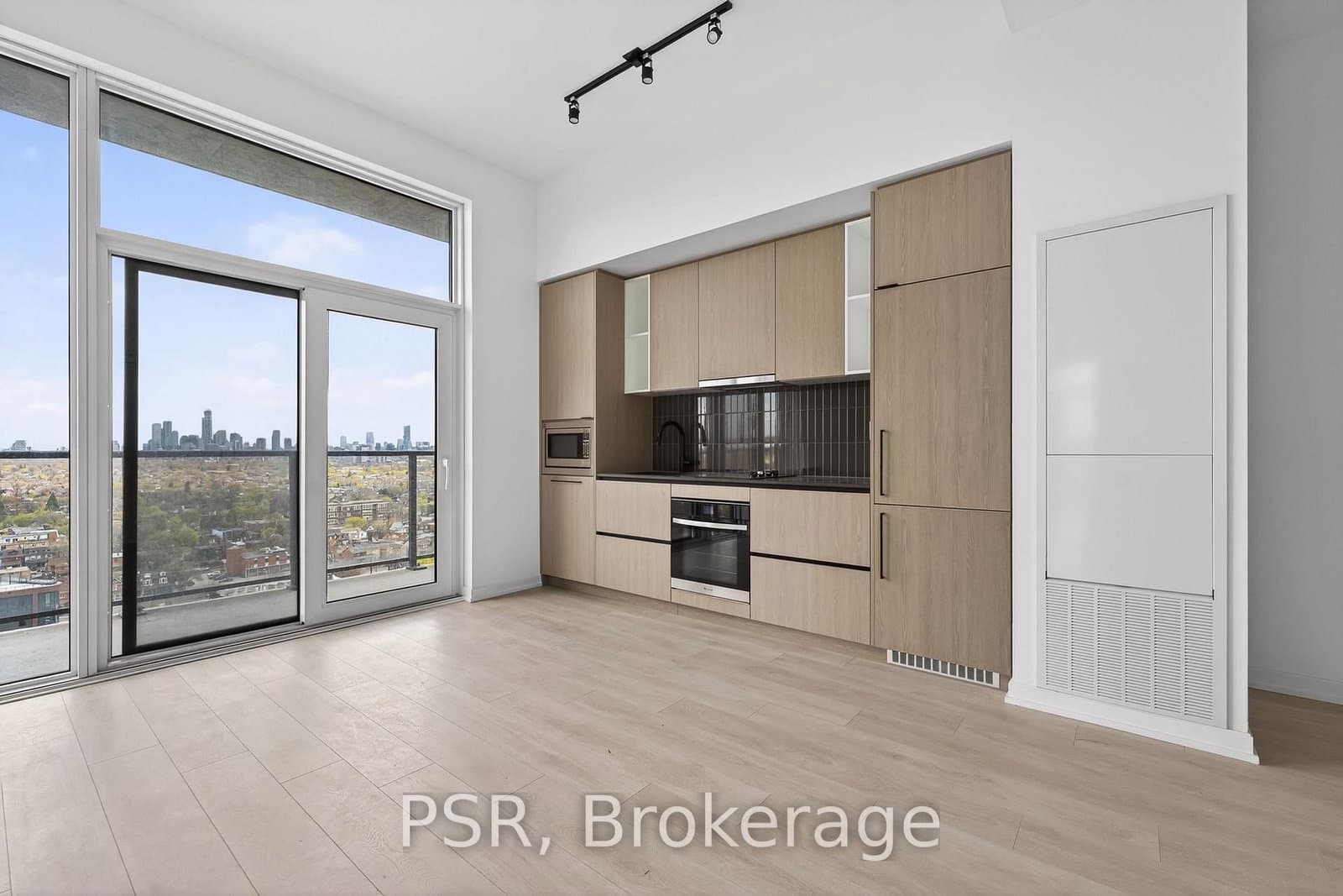 10 Graphophone Grove, Unit 1809 - Image 4