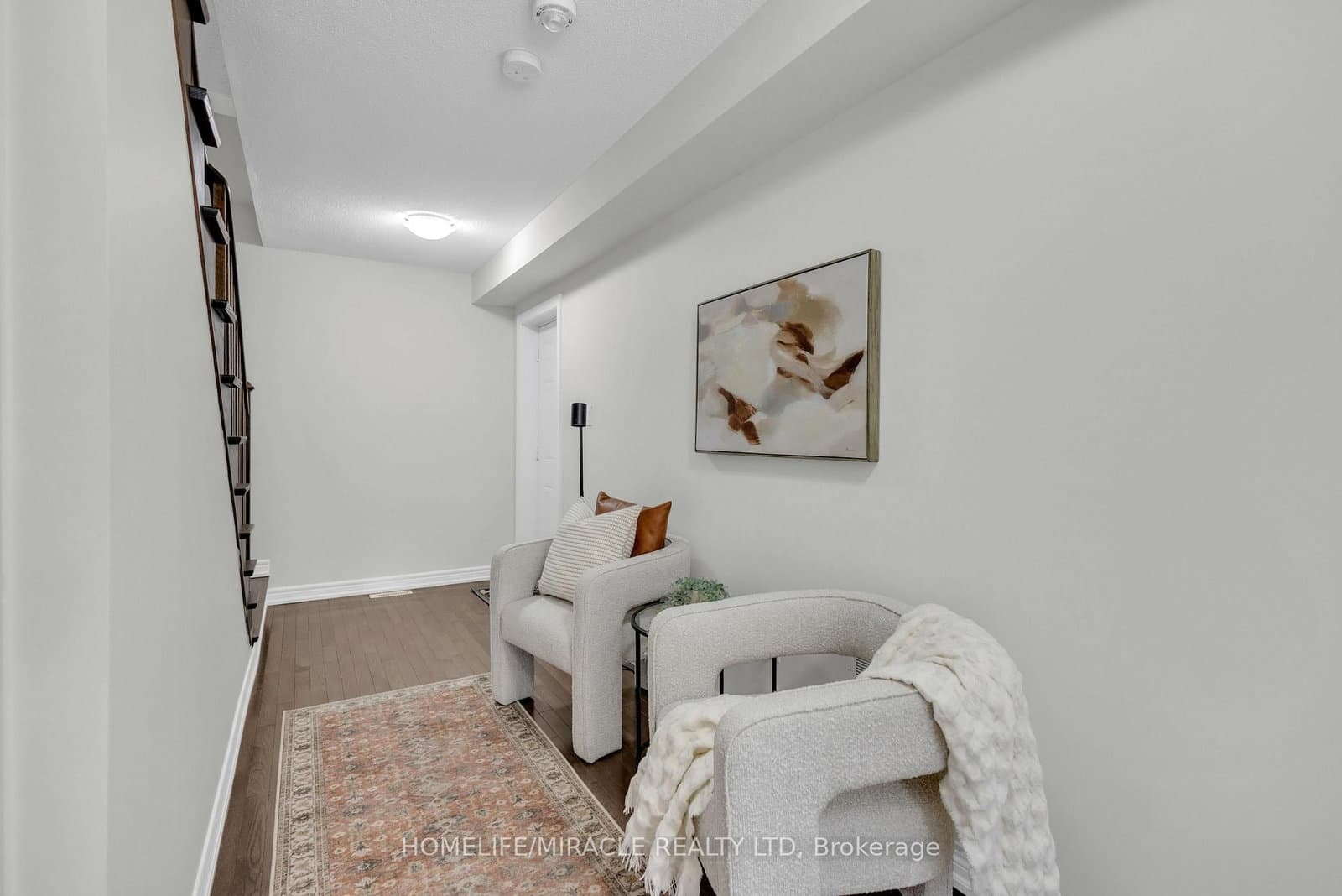 7 Haymarket Drive - Image 5