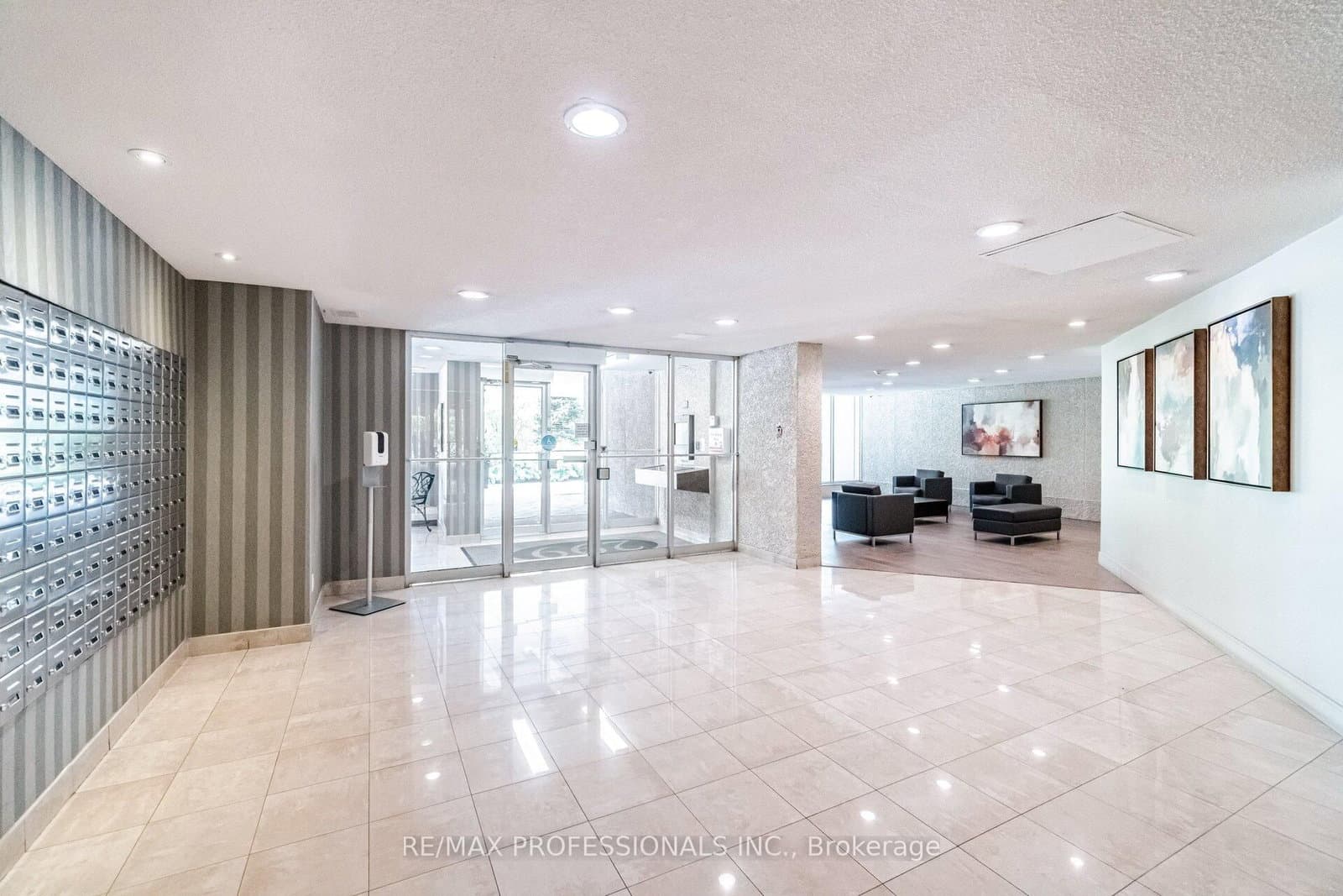 299 Mill Road, Unit 705 - Image 4