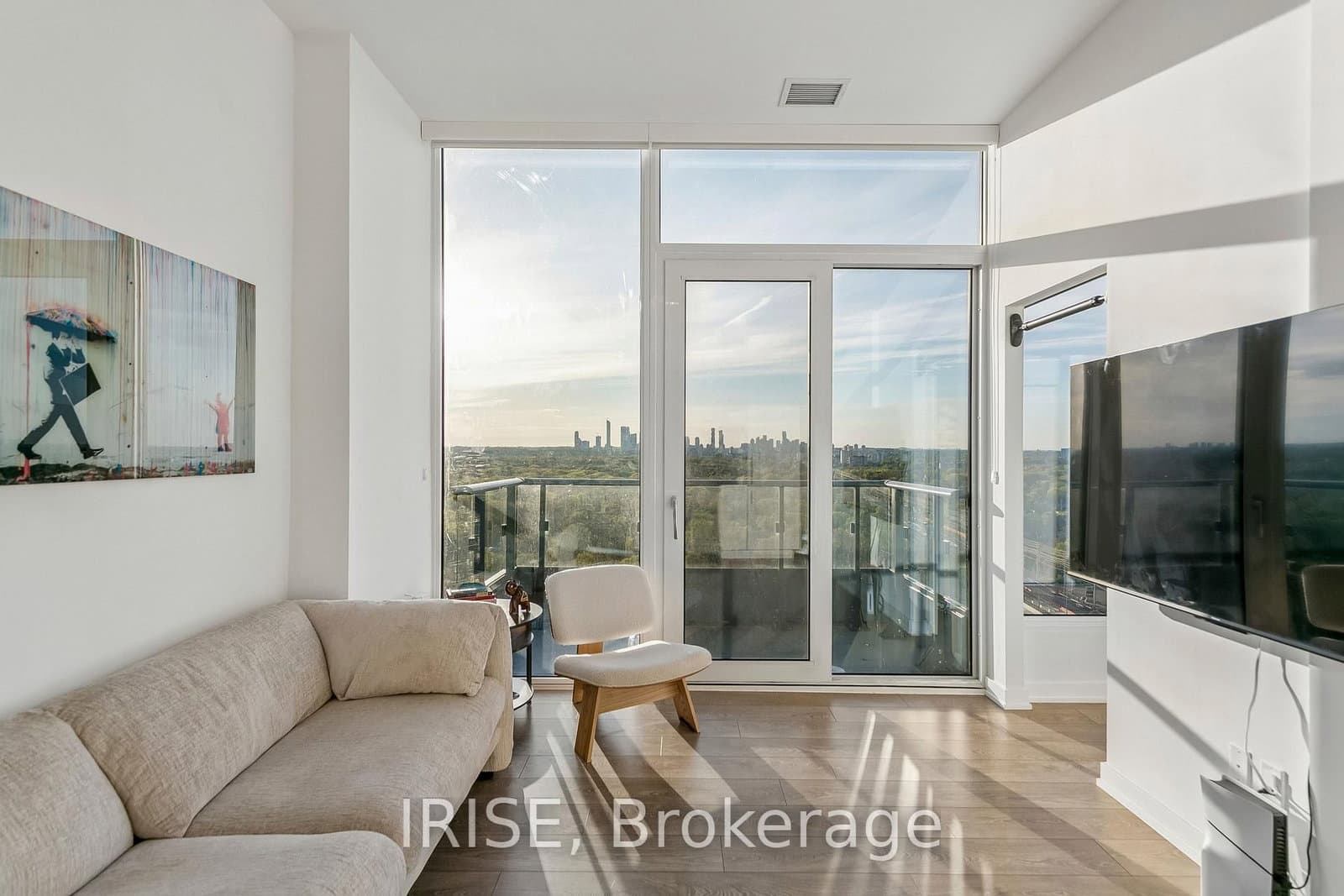 28 Ann Street, Unit PH08 - Image 3