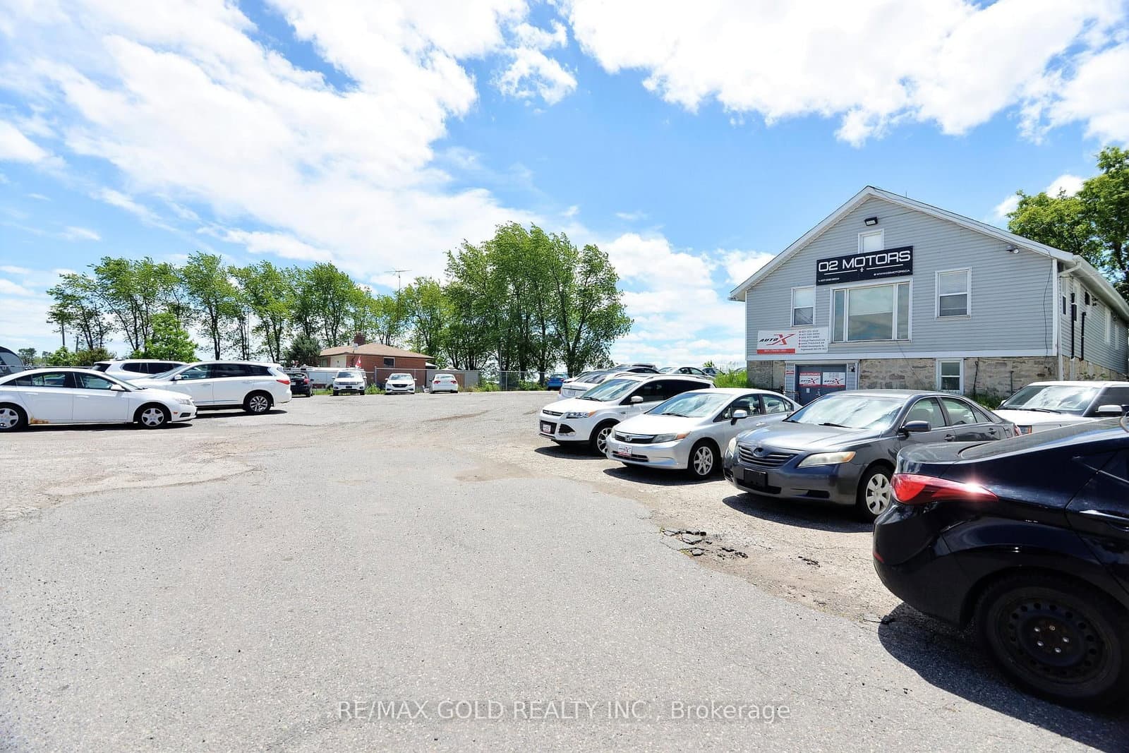 14940 Hurontario Street - Image 5