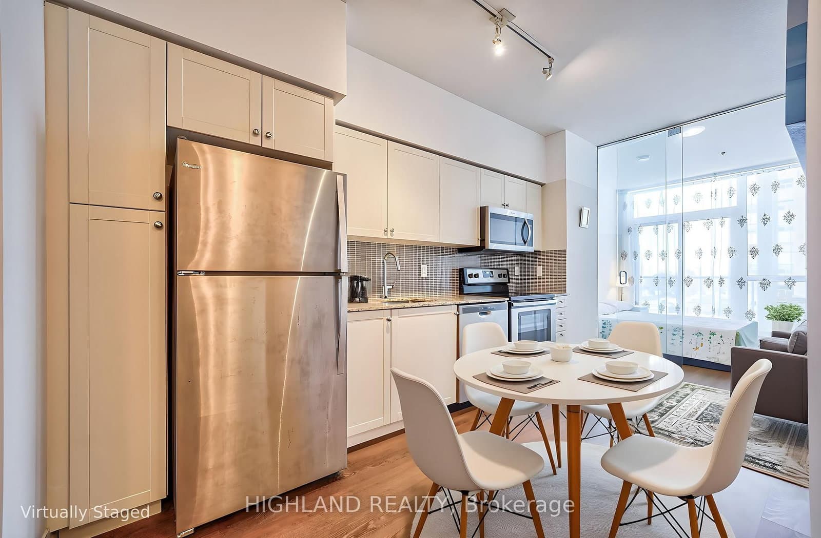 55 Speers Road, Unit 306 - Image 5