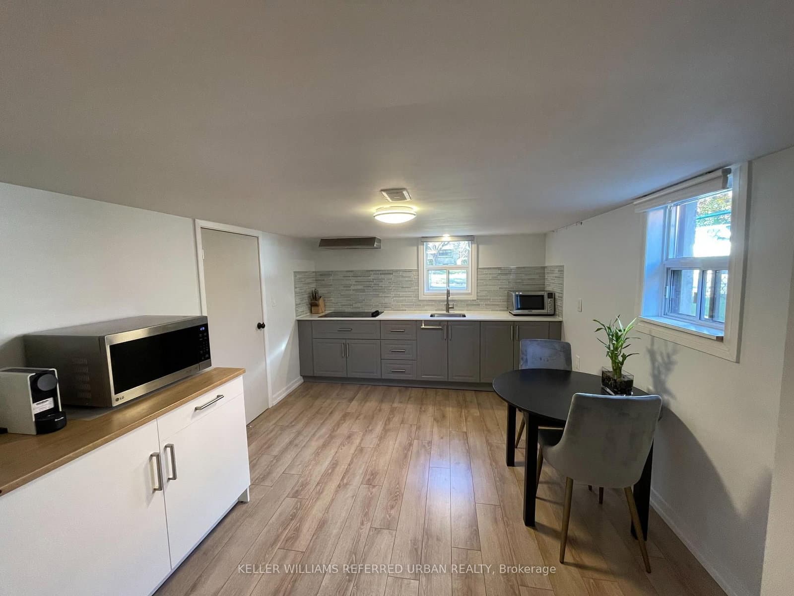 7 Ashmore Avenue, Unit Lower - Image 1