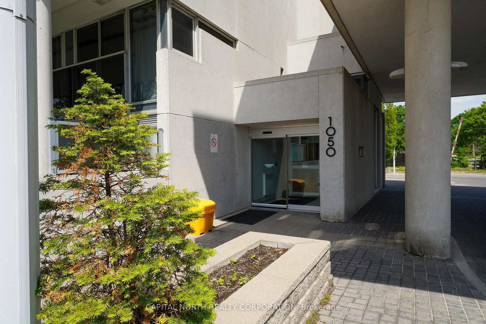 1050 The Queensway, Unit 207 - Image 2