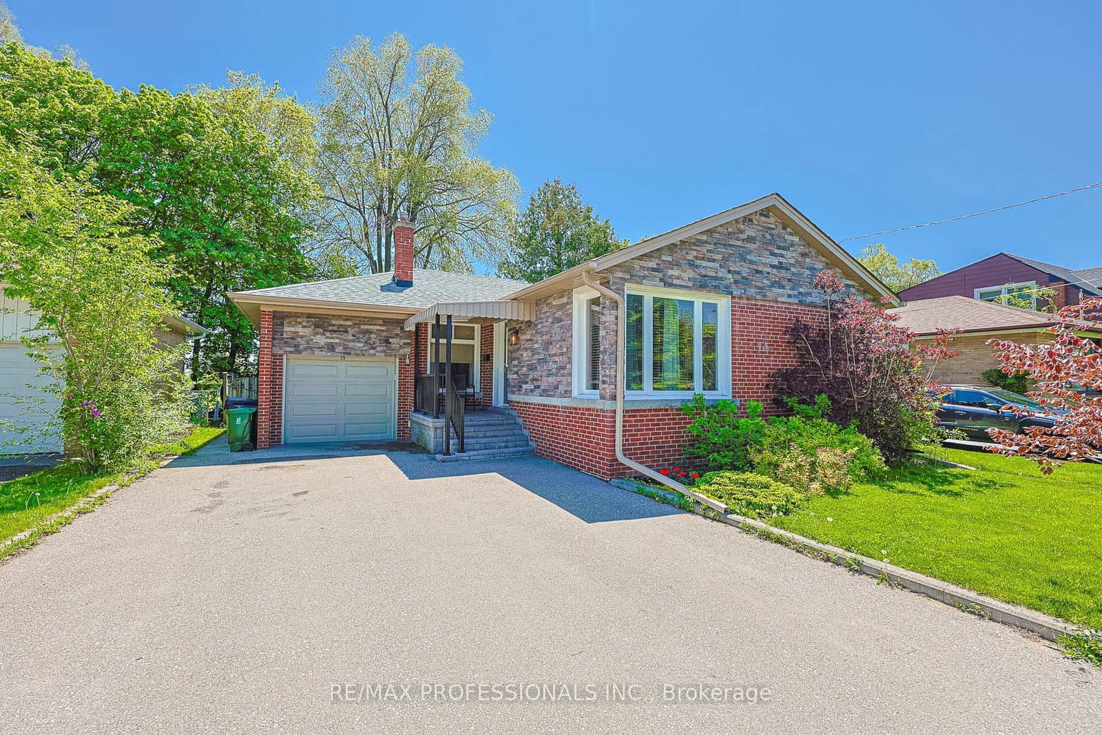 39 Sealcove Drive - Image 1