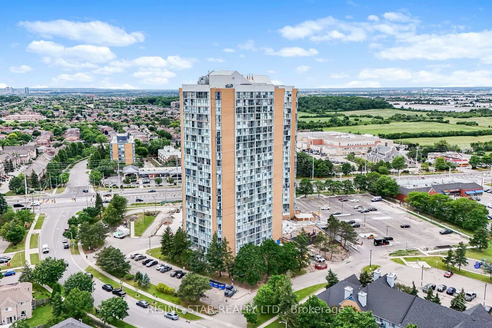 35 Trailwood Drive, Unit 311 - Image 4