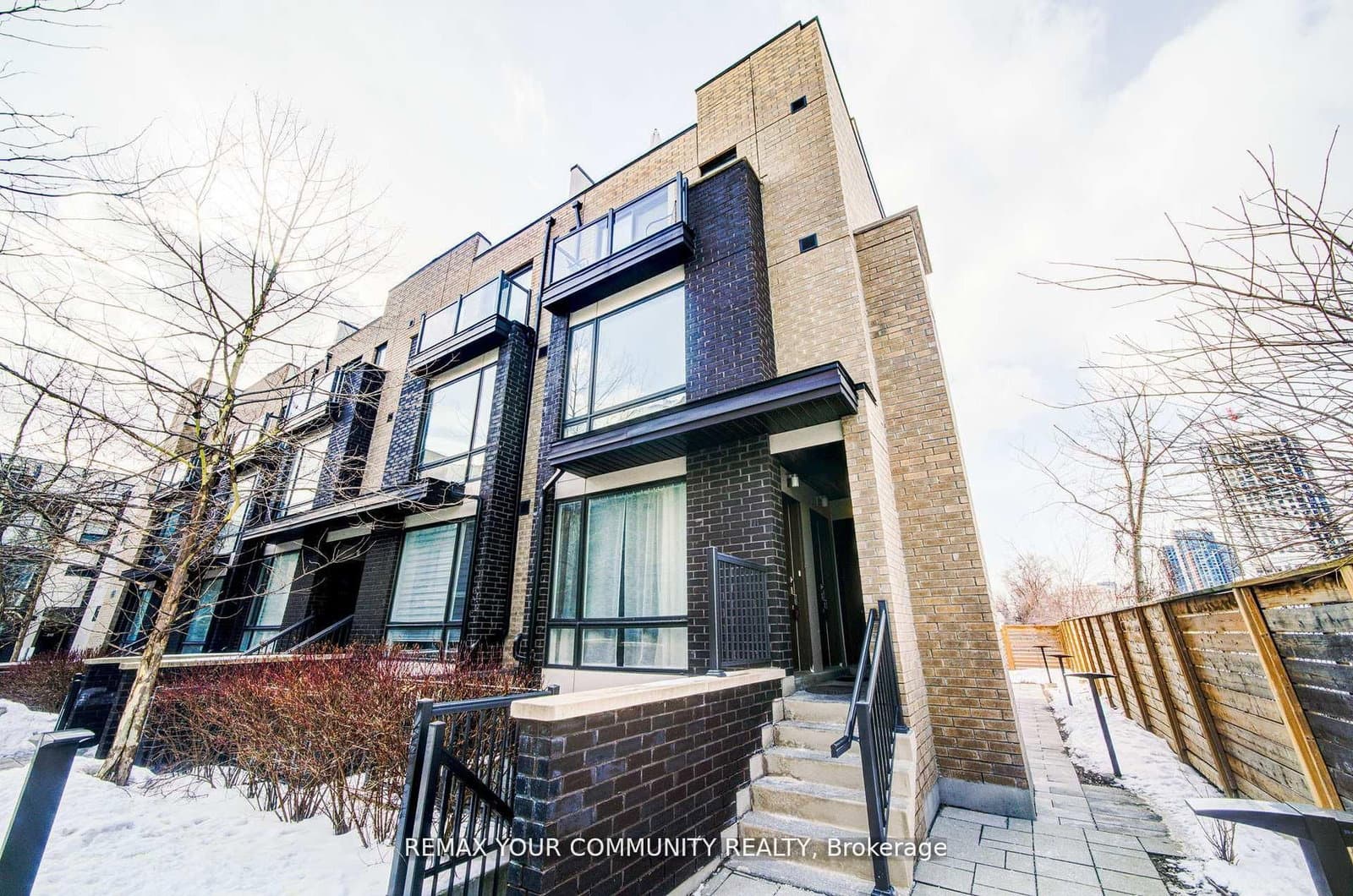 34 Fieldway Road, Unit 146 - Image 2