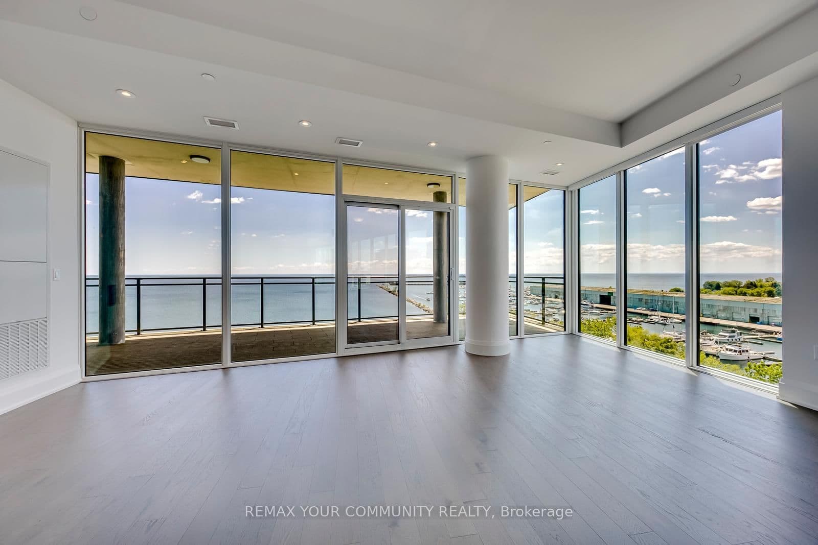55 Port Street E, Unit 702 - Image 6