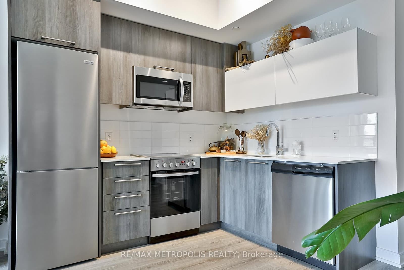 25 Neighbourhood Lane, Unit 703 - Image 5