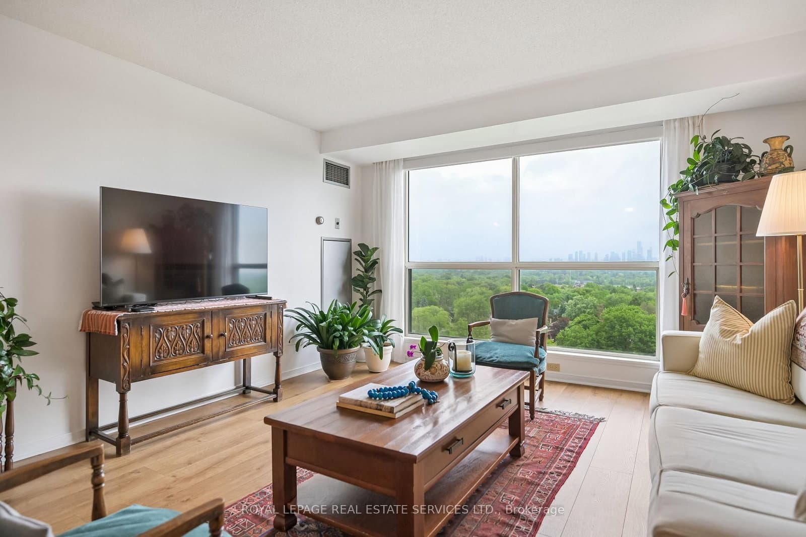 2155 Burnhamthorpe Road, Unit 1211 - Image 6