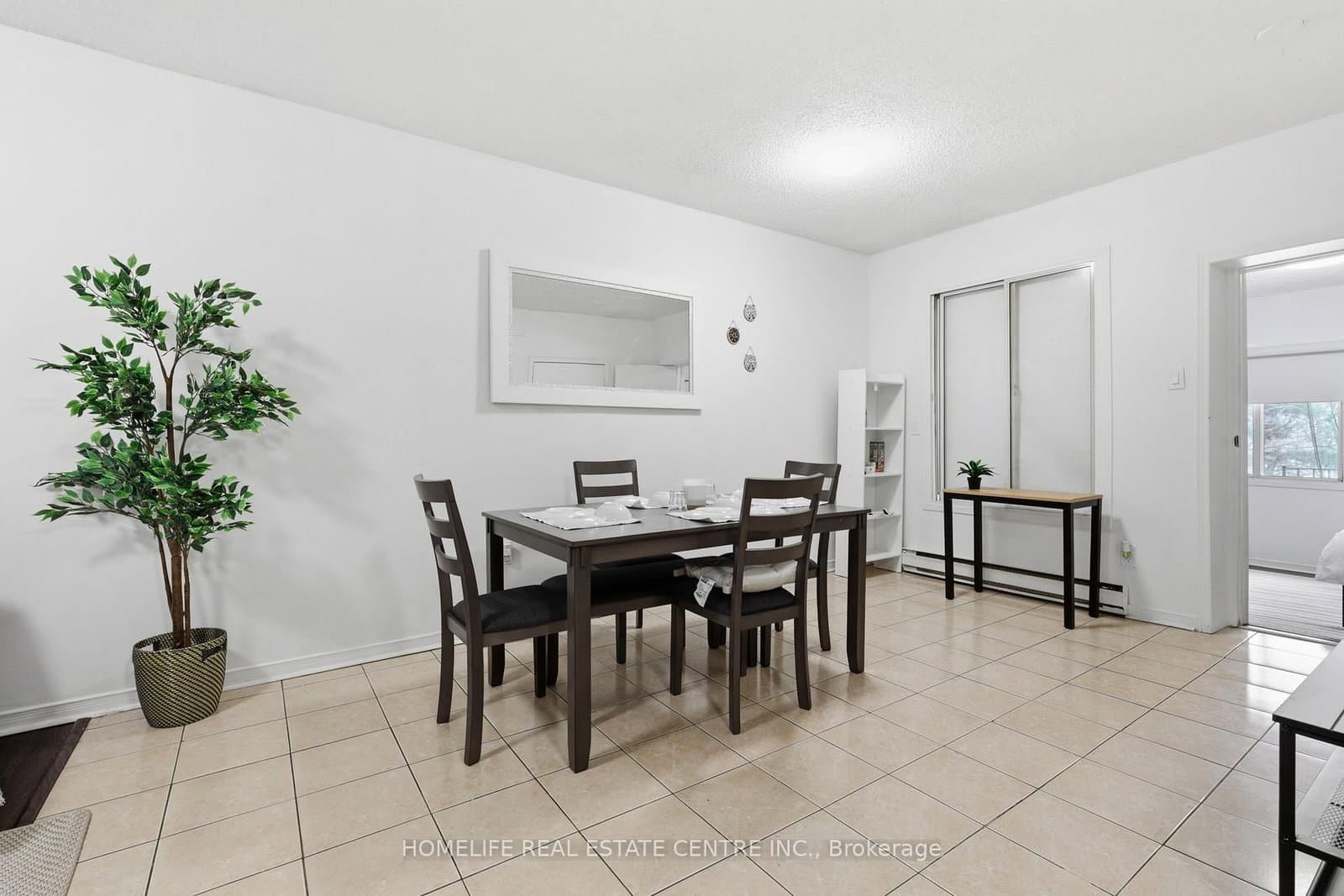 223 Jameson Avenue, Unit 303 - Image 2