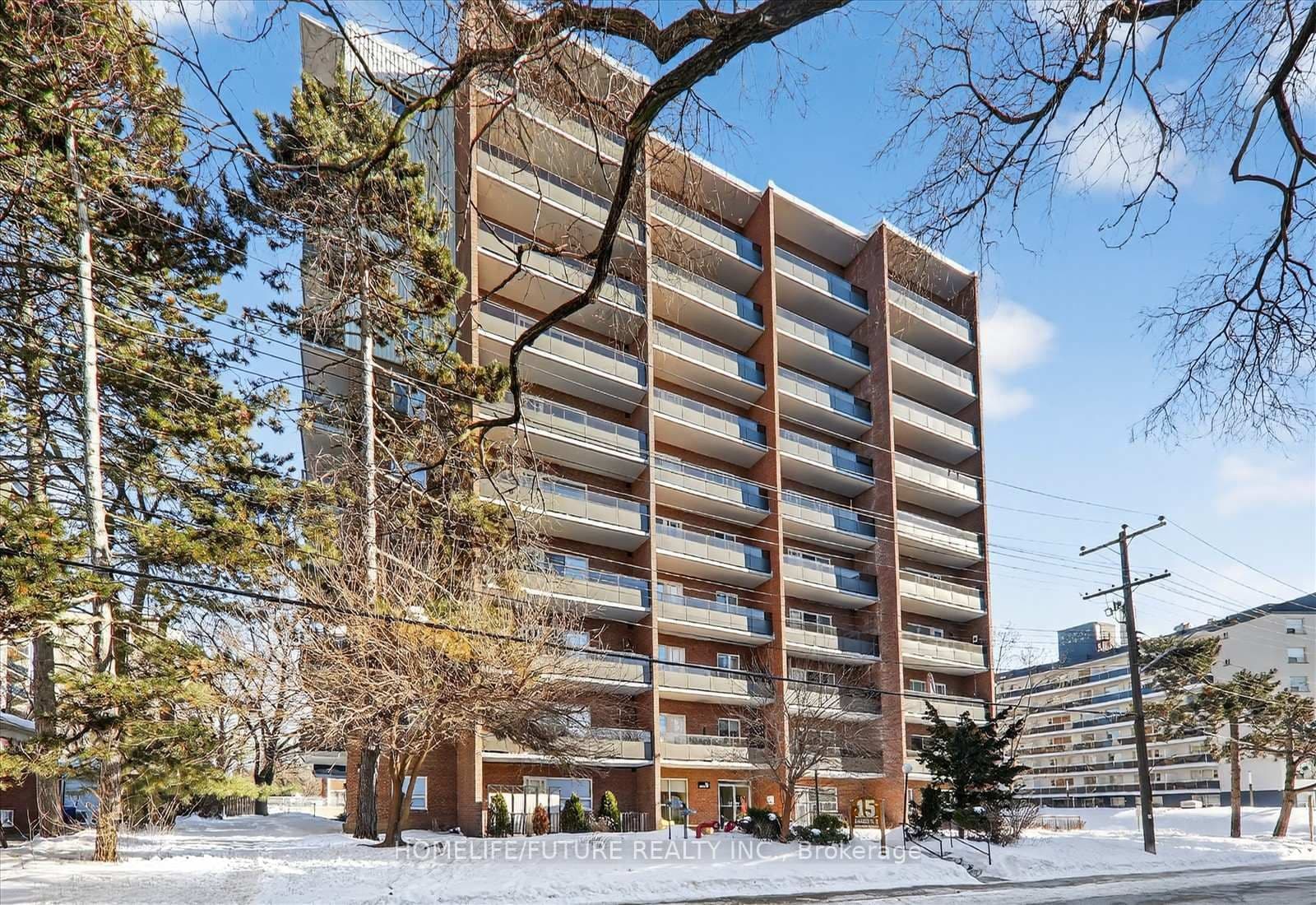 15 Elizabeth Street N, Unit 704 - Image 2