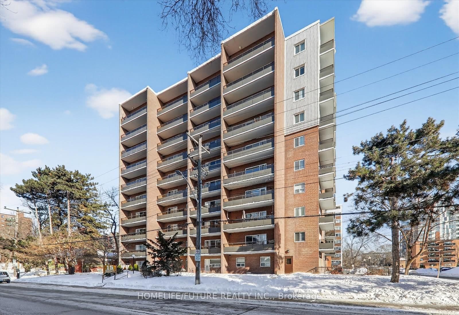 15 Elizabeth Street N, Unit 704 - Image 3