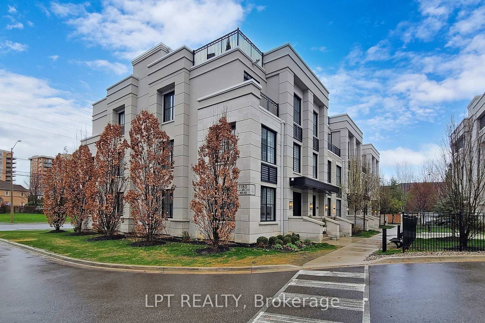 1180 Cawthra Road, Unit 110 - Image 5