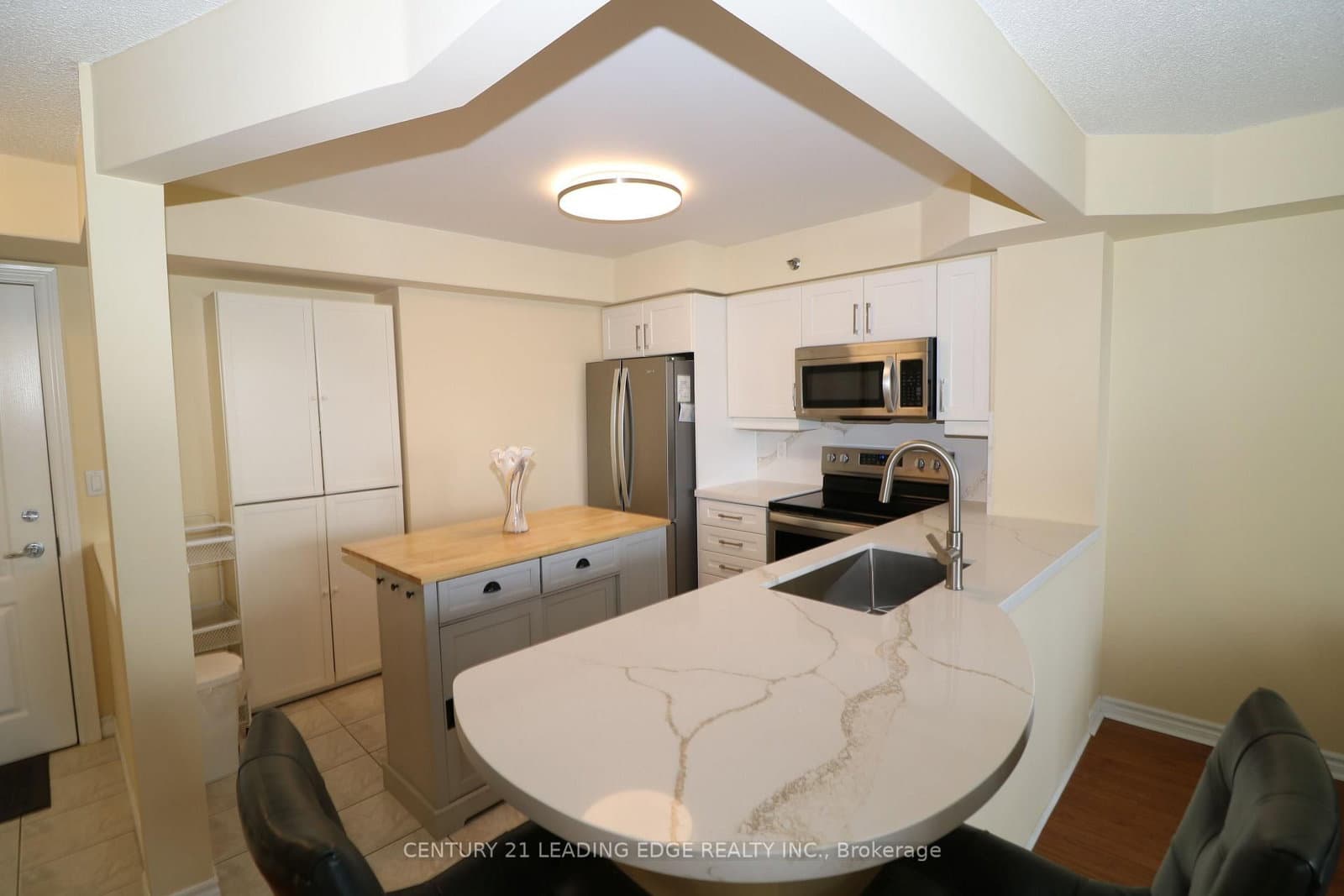 #305 - 4640 Kimbermount Avenue