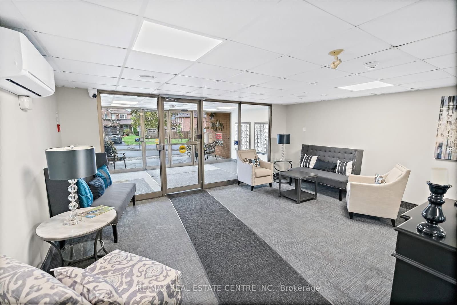 26 Hall Road, Unit 406 - Image 3