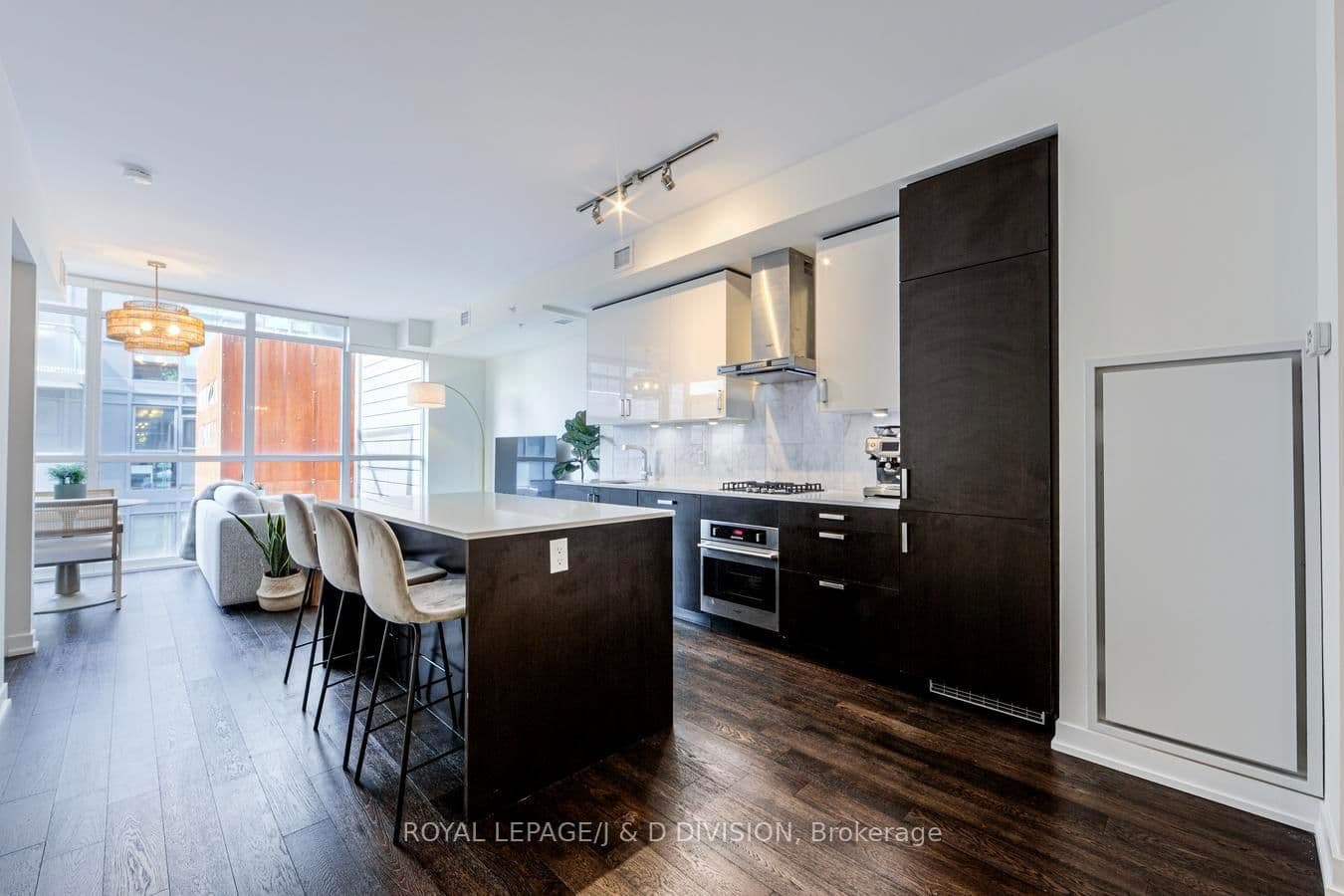 36 Howard Park Avenue, Unit 503 - Image 2