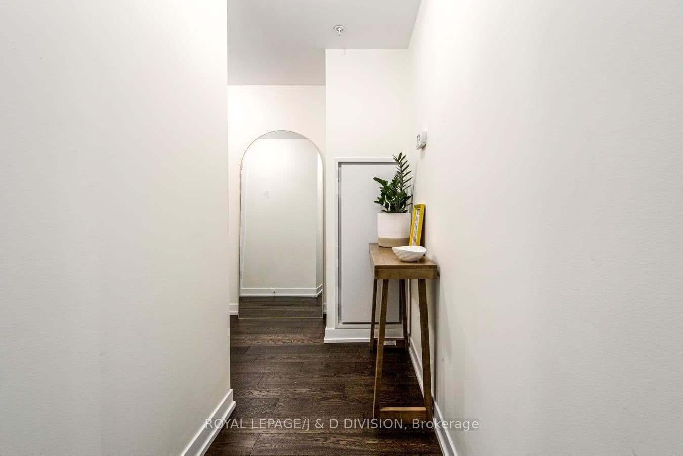 36 Howard Park Avenue, Unit 503 - Image 3