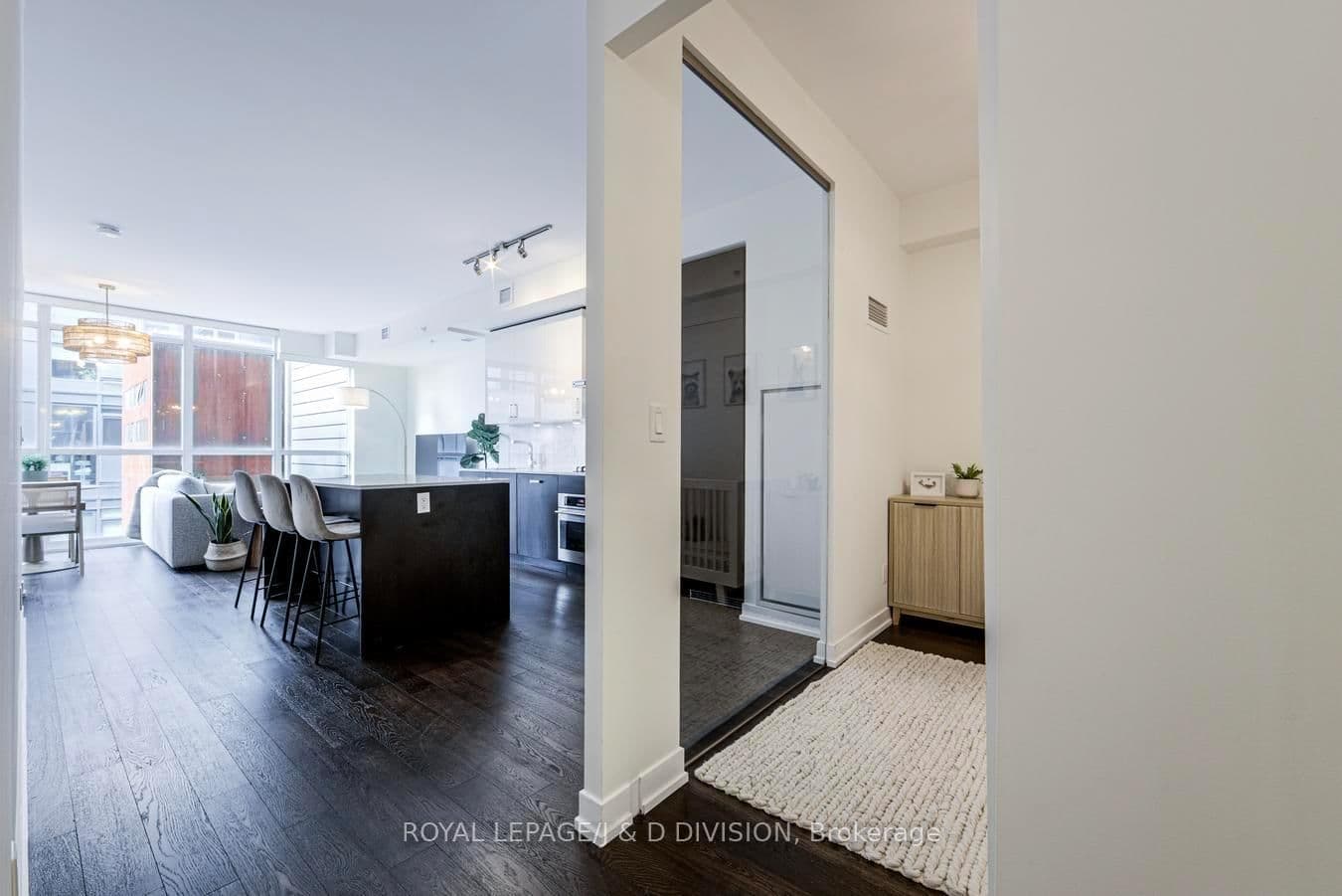 36 Howard Park Avenue, Unit 503 - Image 4