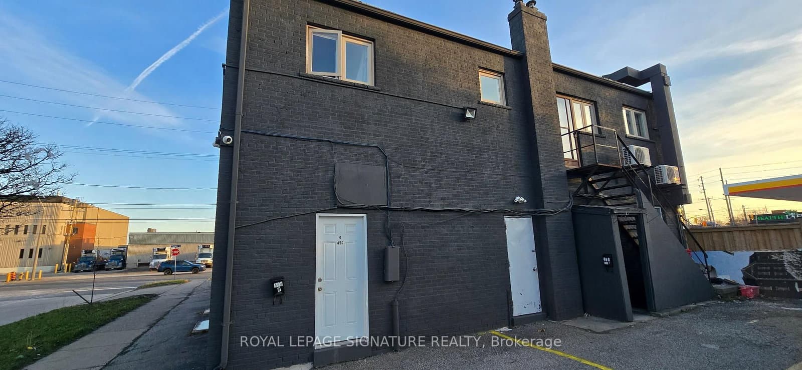 496-498 Horner Avenue - Image 3