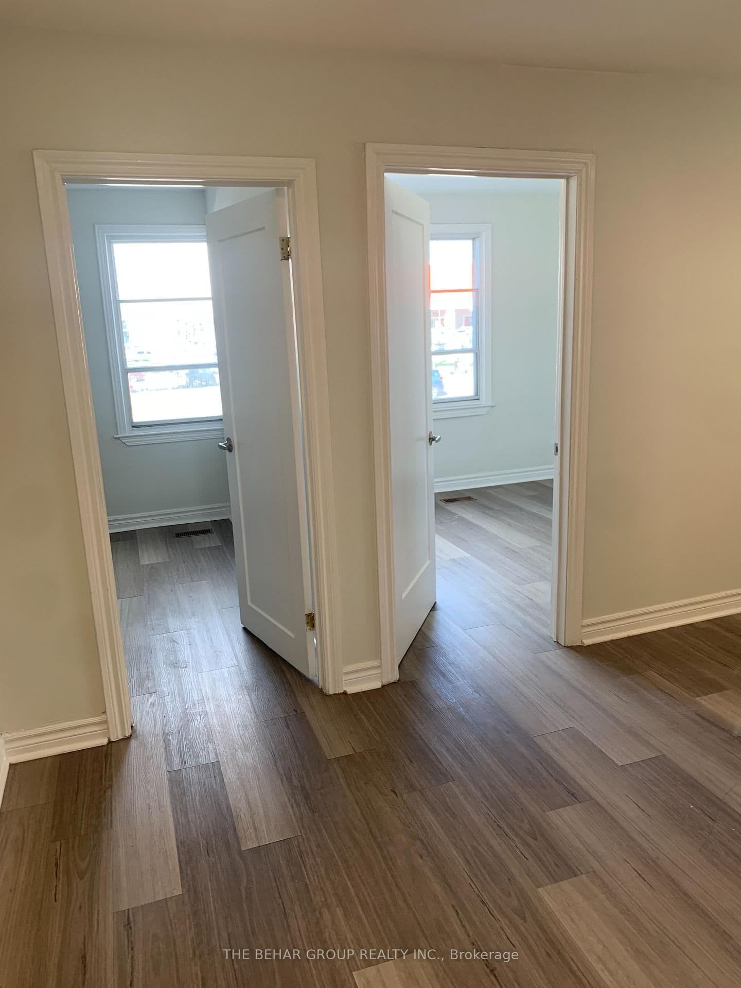 699 Lawrence Avenue W, Unit Unit A - Image 4