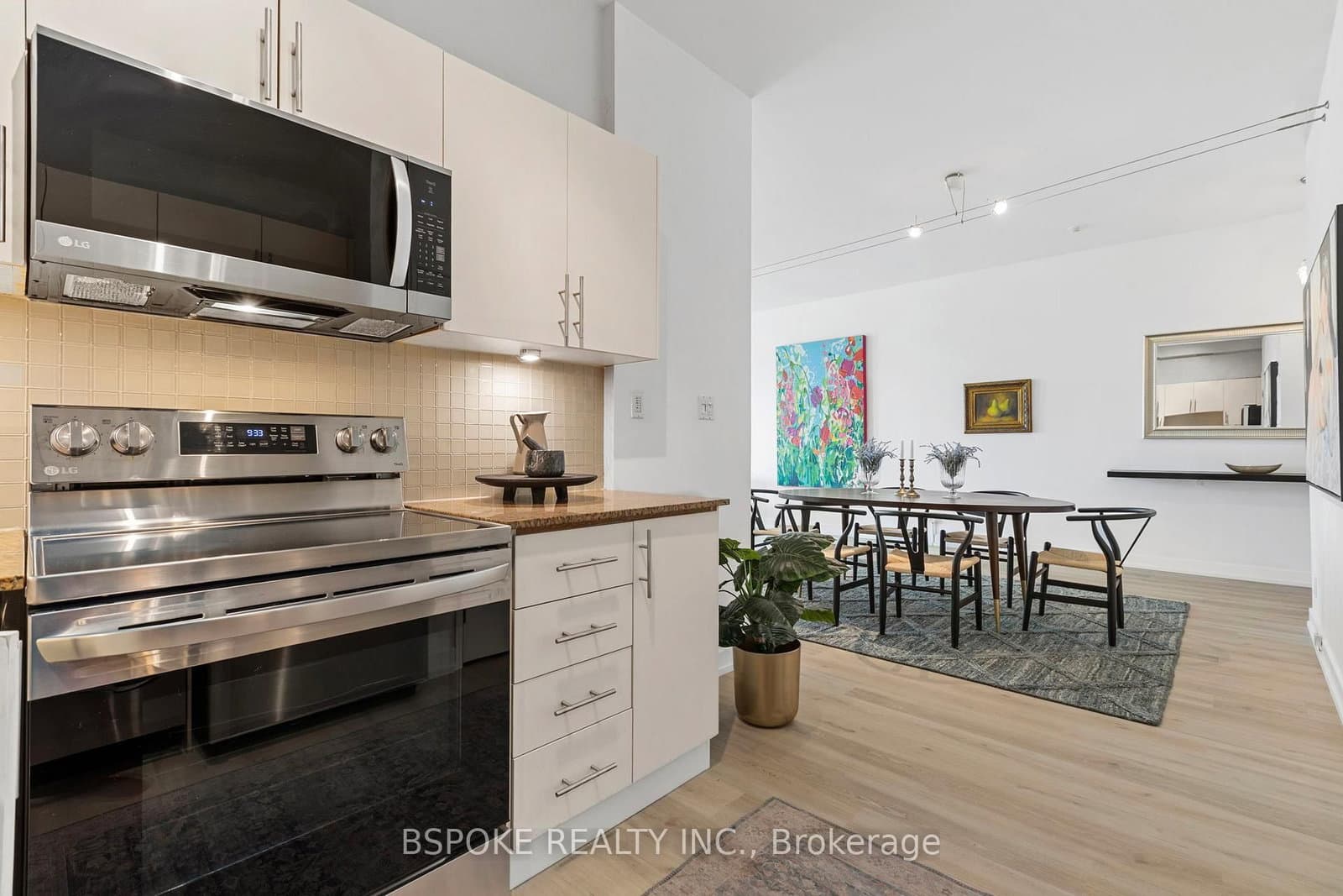 1 St Johns Road, Unit 303 - Image 5