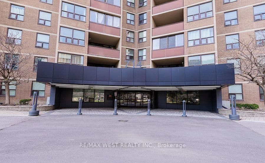 234 Albion Road, Unit 1512 - Image 2