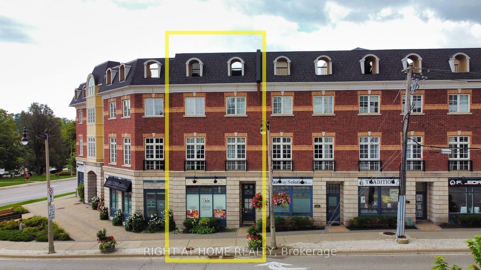 120 BRONTE Road, Unit 10 - Image 4