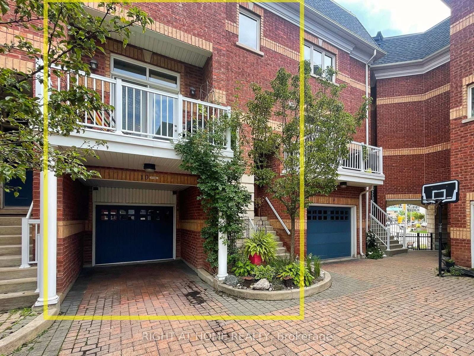 120 BRONTE Road, Unit 10 - Image 6