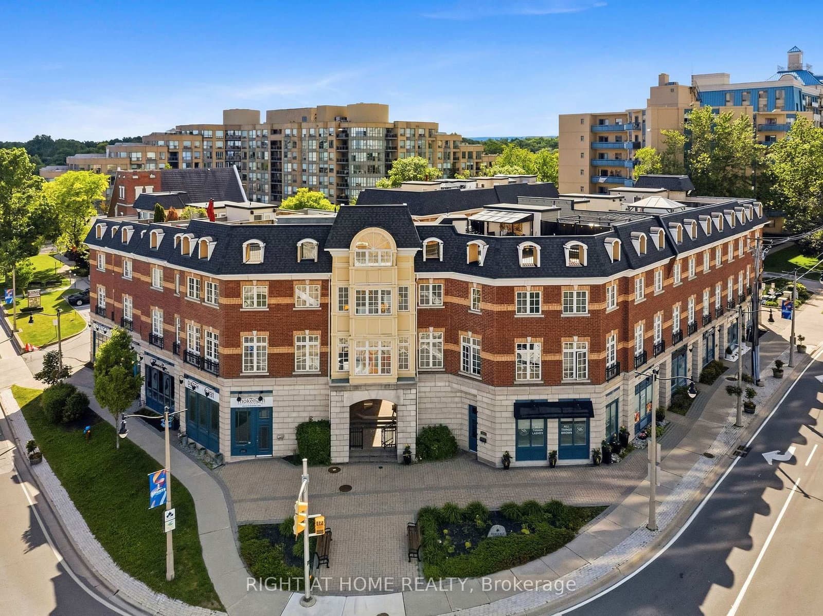 120 BRONTE Road, Unit 10 - Image 2