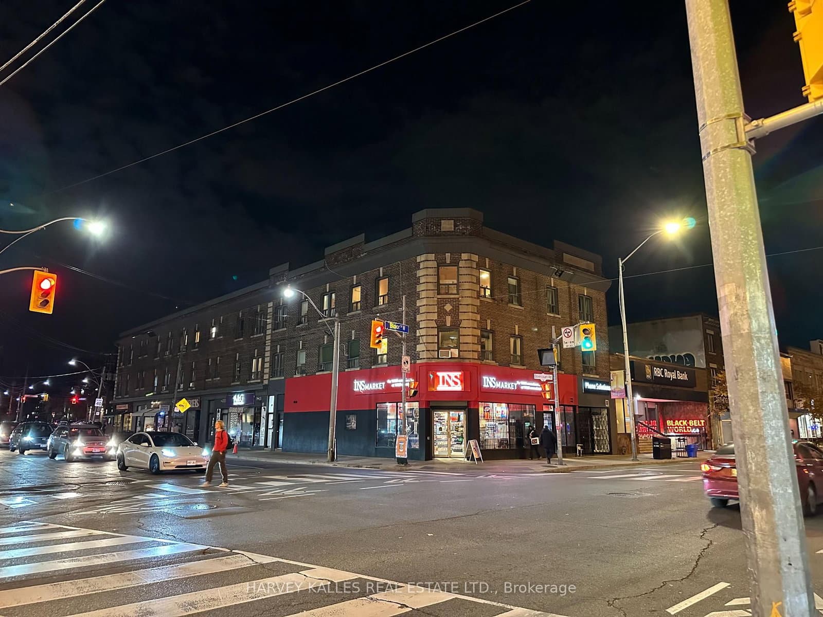 978 Bloor Street - Image 2
