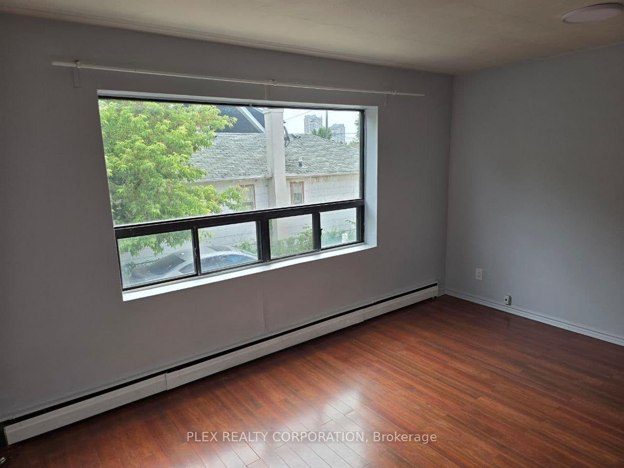 25A Milton Street, Unit 2 - Image 3