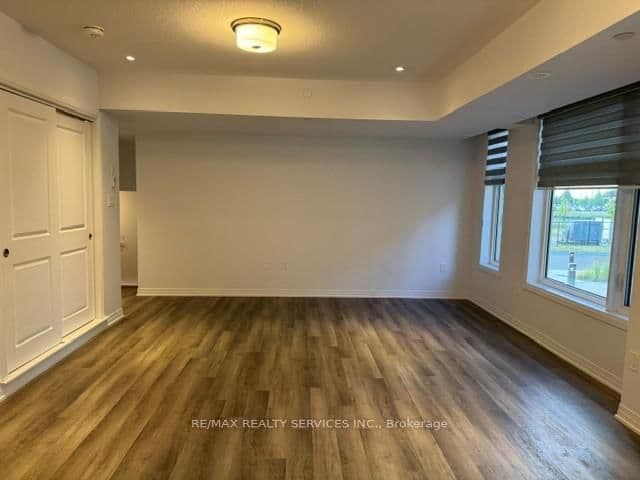 15 Fieldridge Crescent, Unit 1 - Image 4