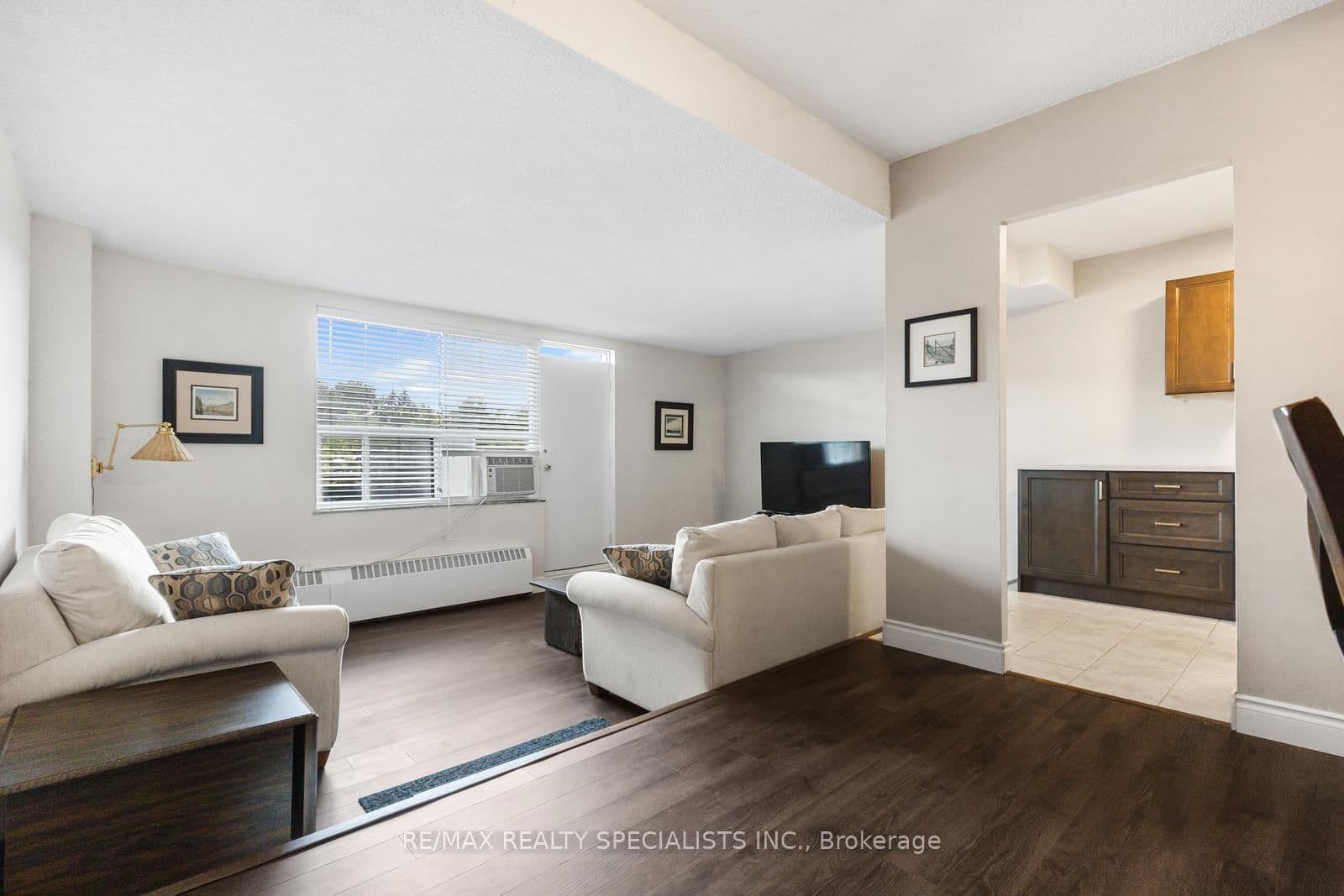 49 Queen Street, Unit 301 - Image 3