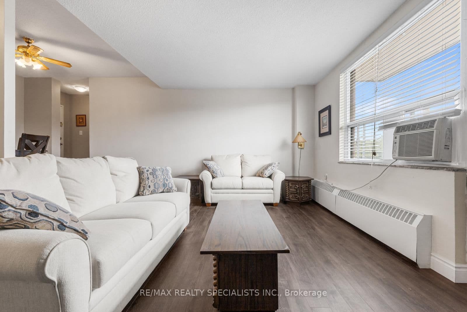 49 Queen Street, Unit 301 - Image 6