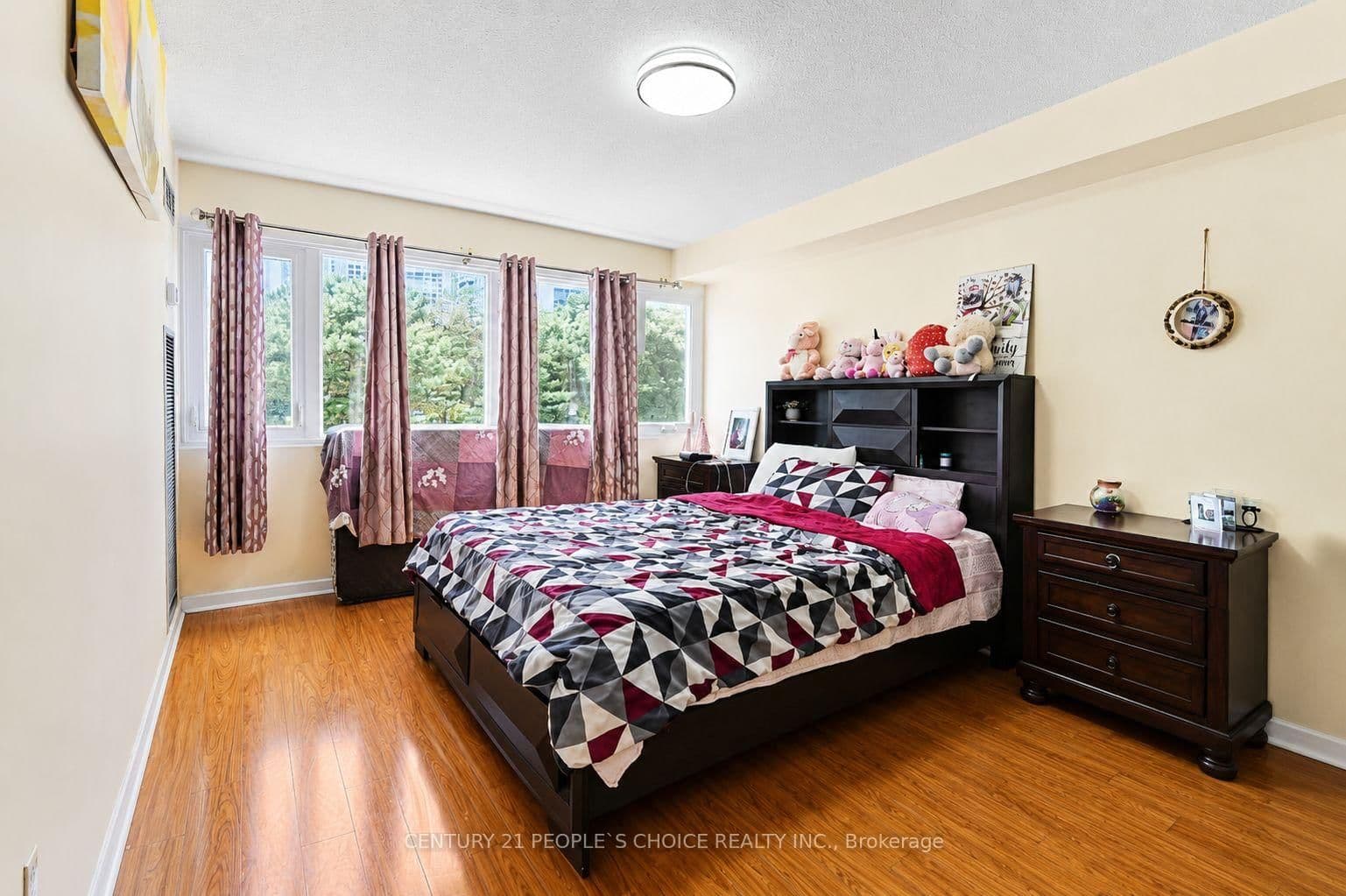 1580 Mississauga Valley Boulevard, Unit 207 - Image 5