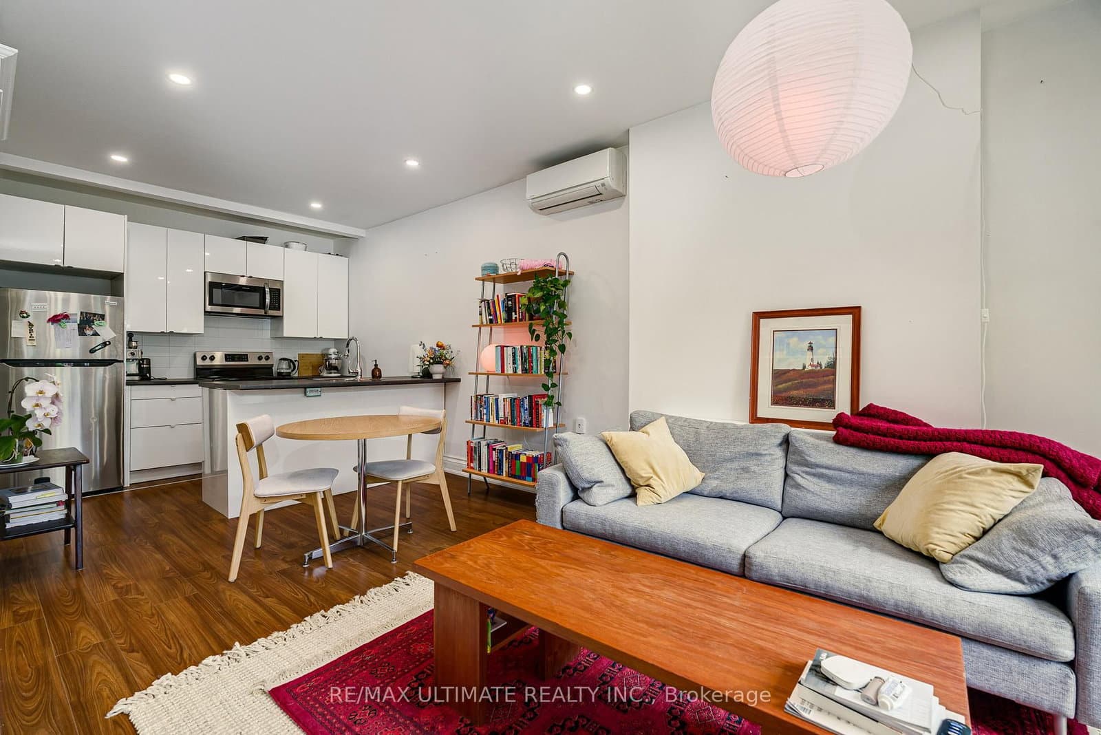56 WRIGHT Avenue - Image 3