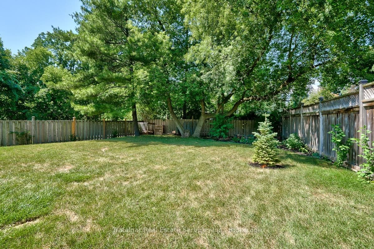 461 Maple Avenue - Image 6