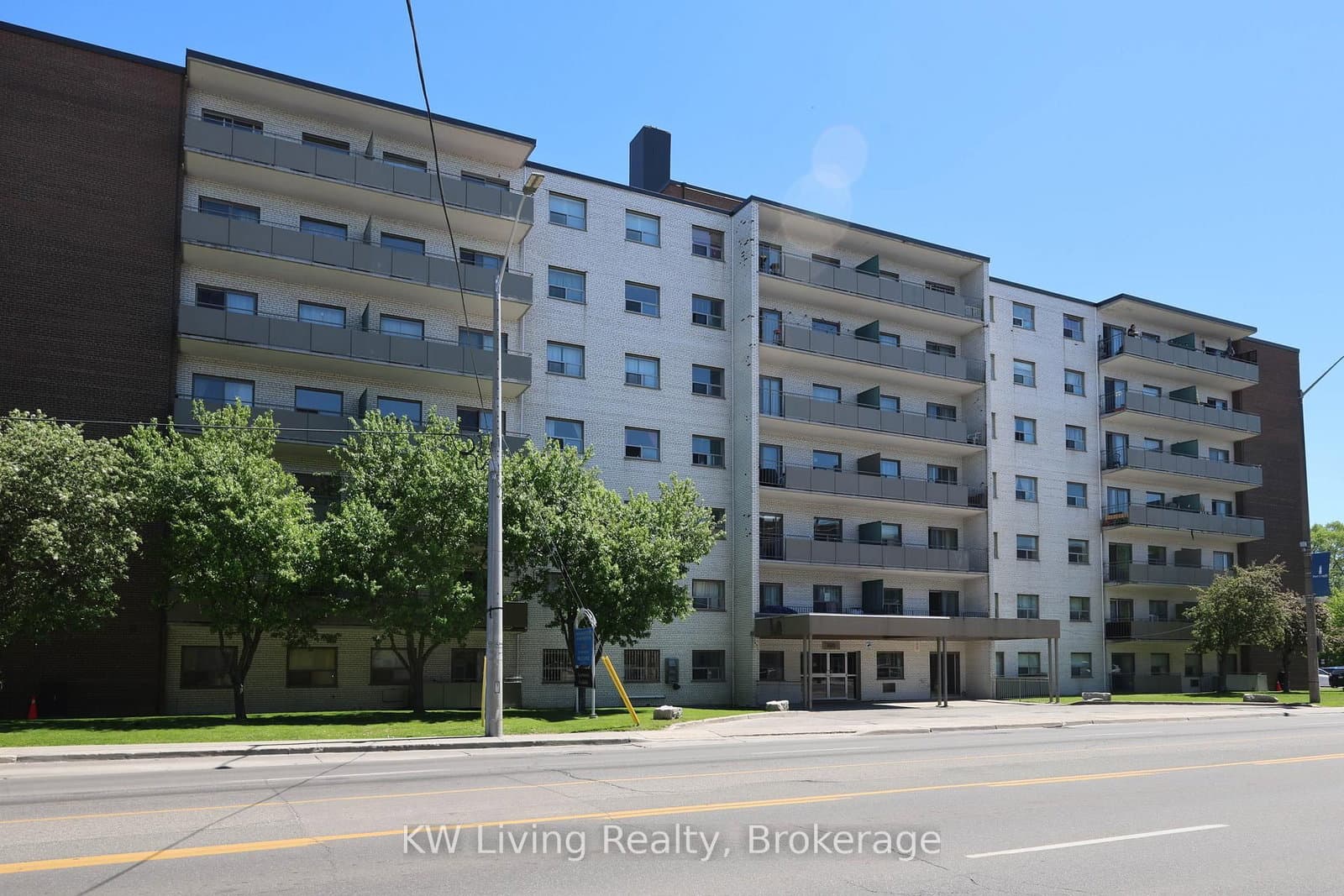 480 Lakeshore Road E, Unit 301 - Image 1