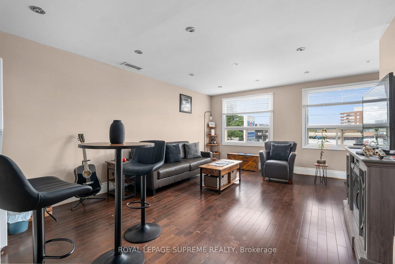 6127 Steeles Avenue W - Image 5