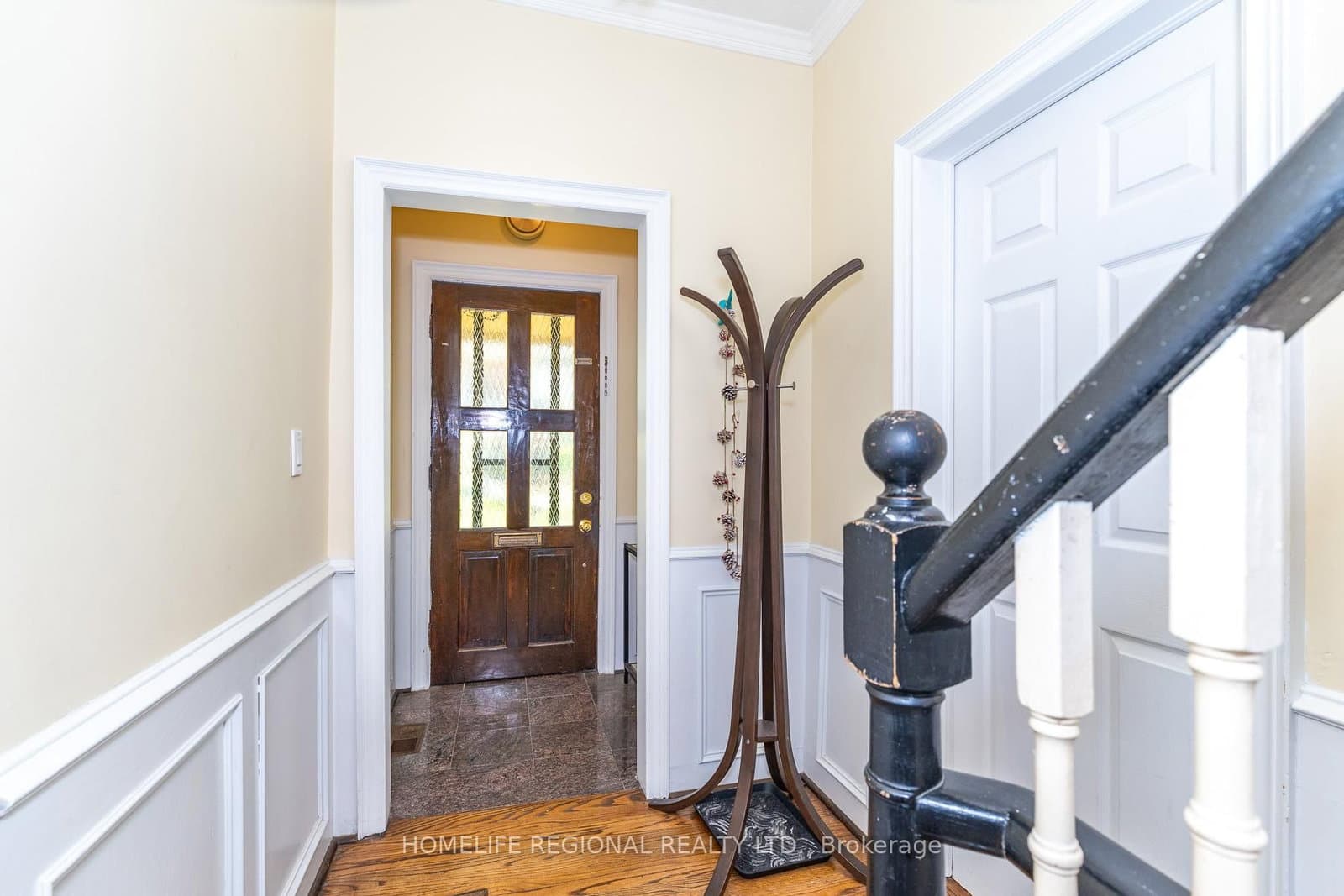 122 Emerson Avenue - Image 3