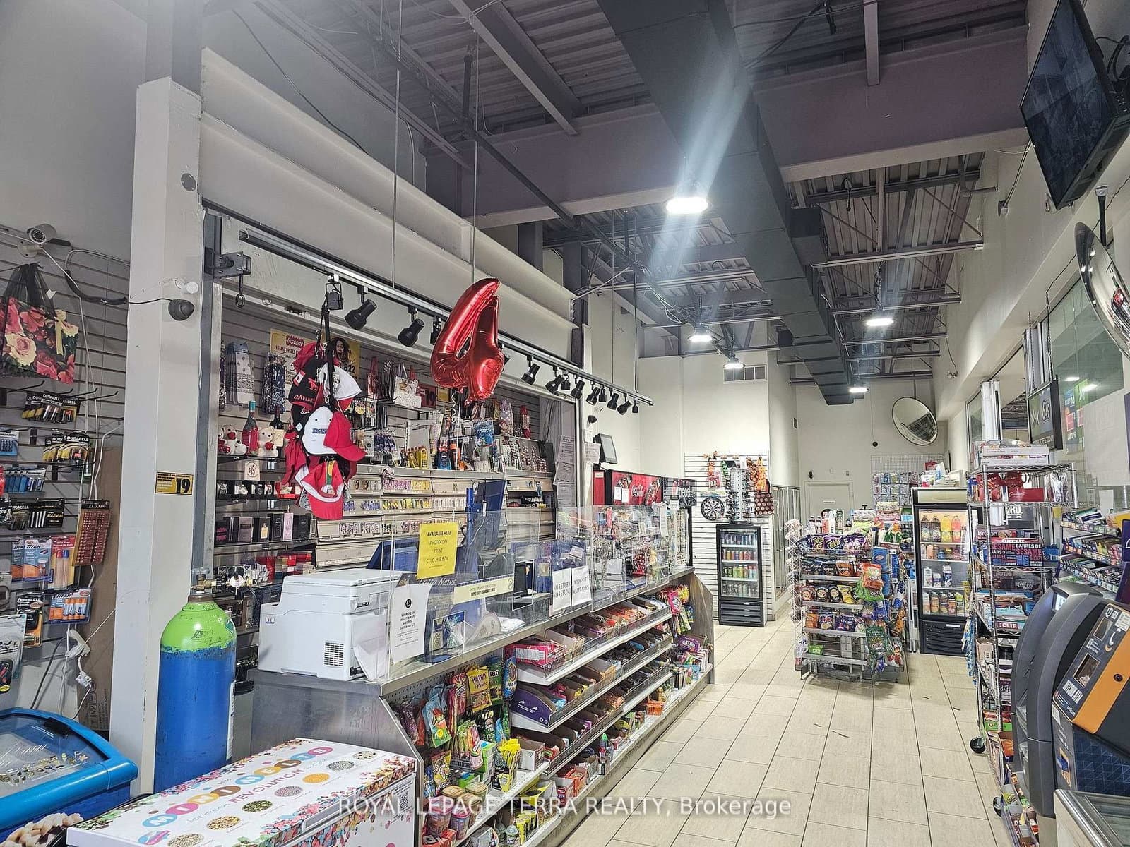 1530 Albion Road, Unit 37A - Image 2